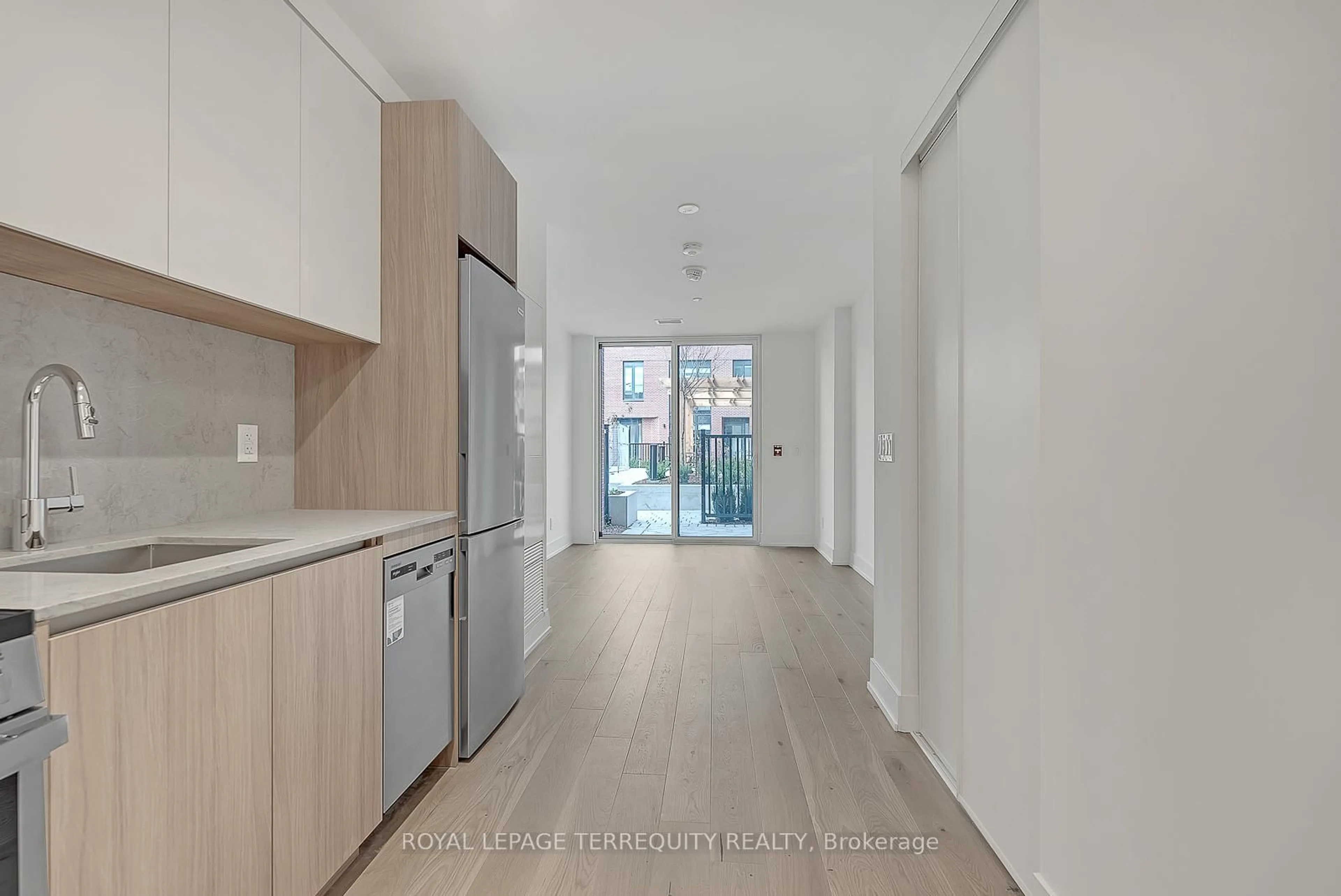 Unknown for 11 Maryport Ave #127, Toronto Ontario M3M 0E2