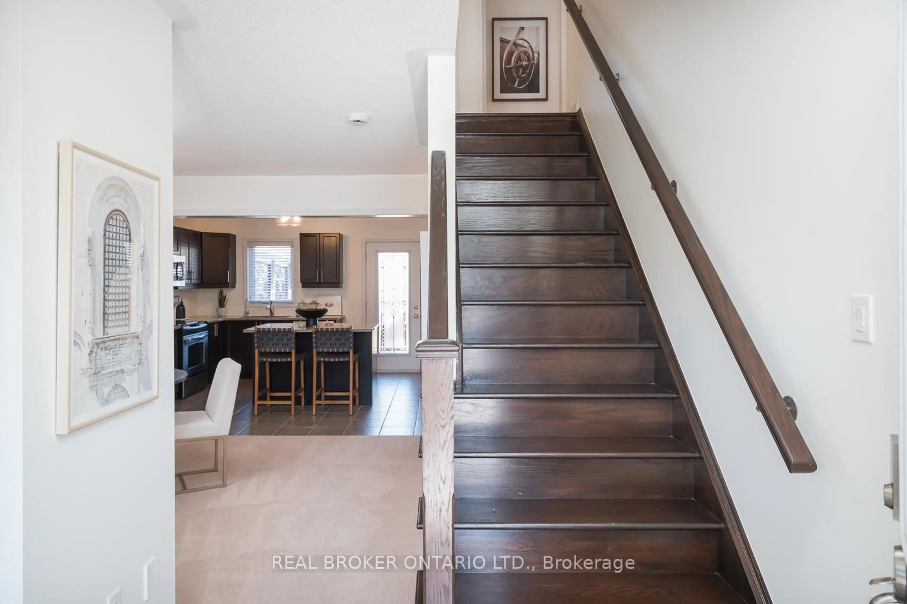 Unknown for 415 Dymott Ave, Milton Ontario L9T 7V3