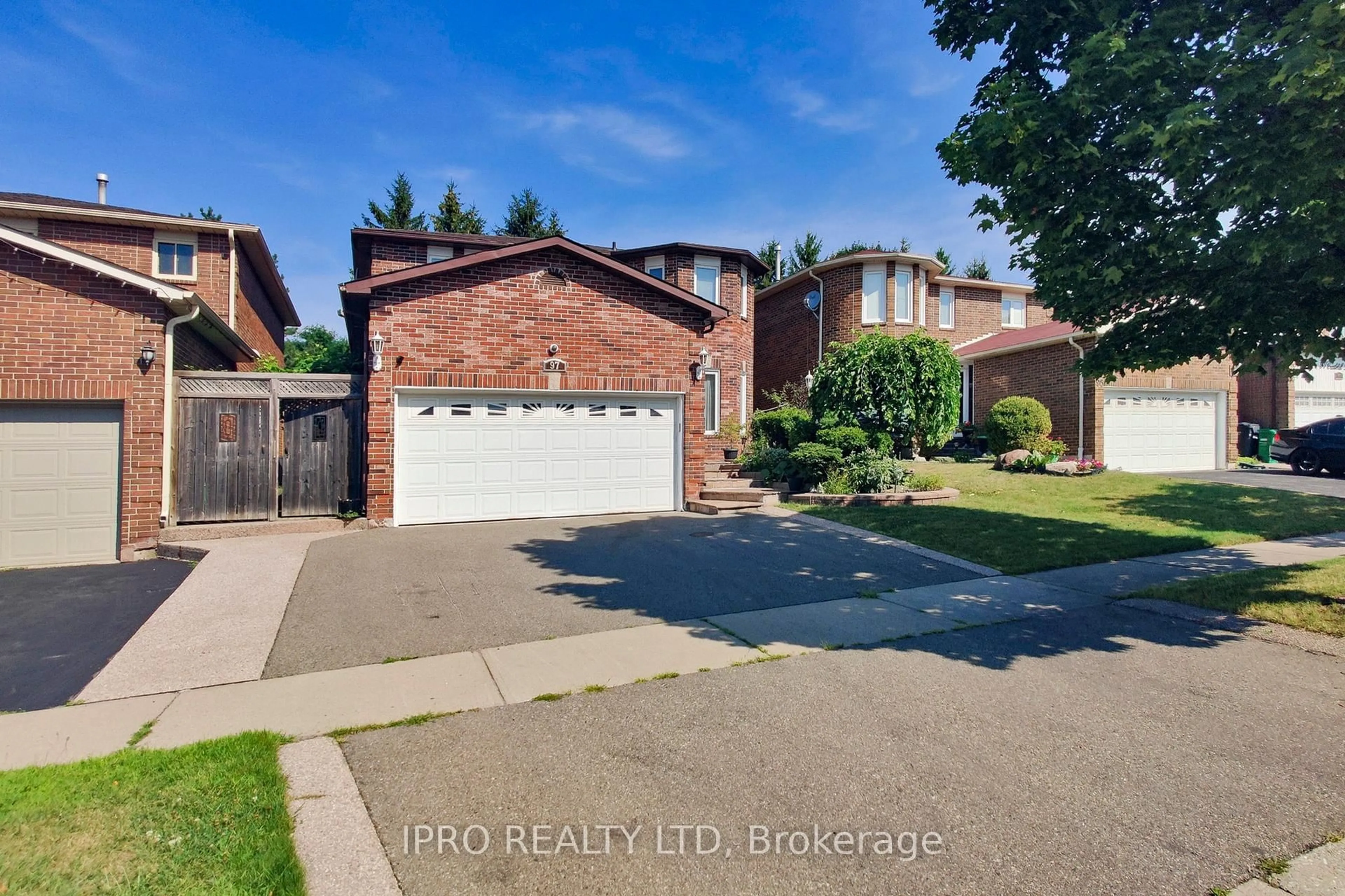 Unknown for 97 Castlehill Rd, Brampton Ontario L6X 4C3