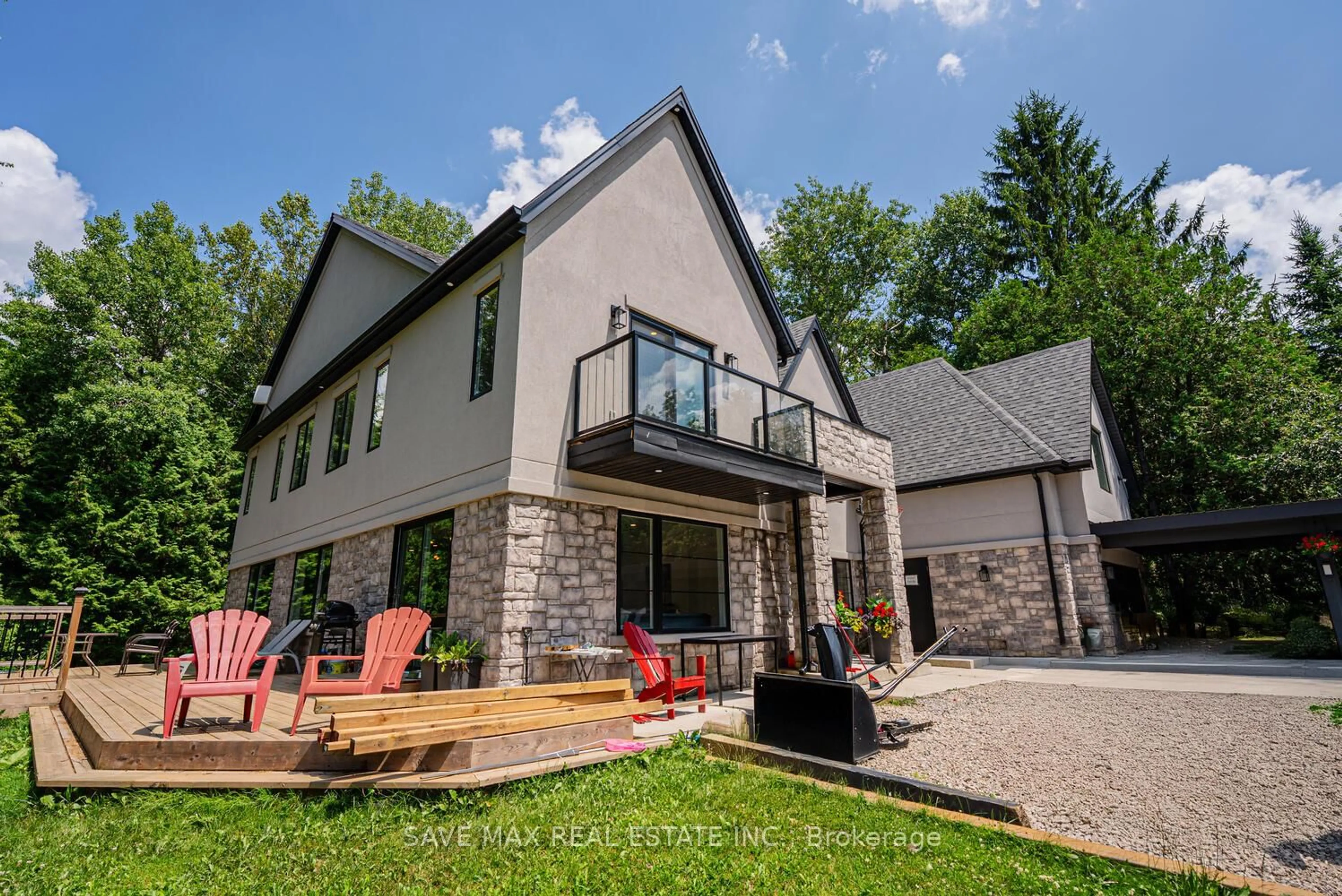 Home with brick exterior material, mountain view for 8767 Twiss Rd, Milton Ontario L0P 1B0