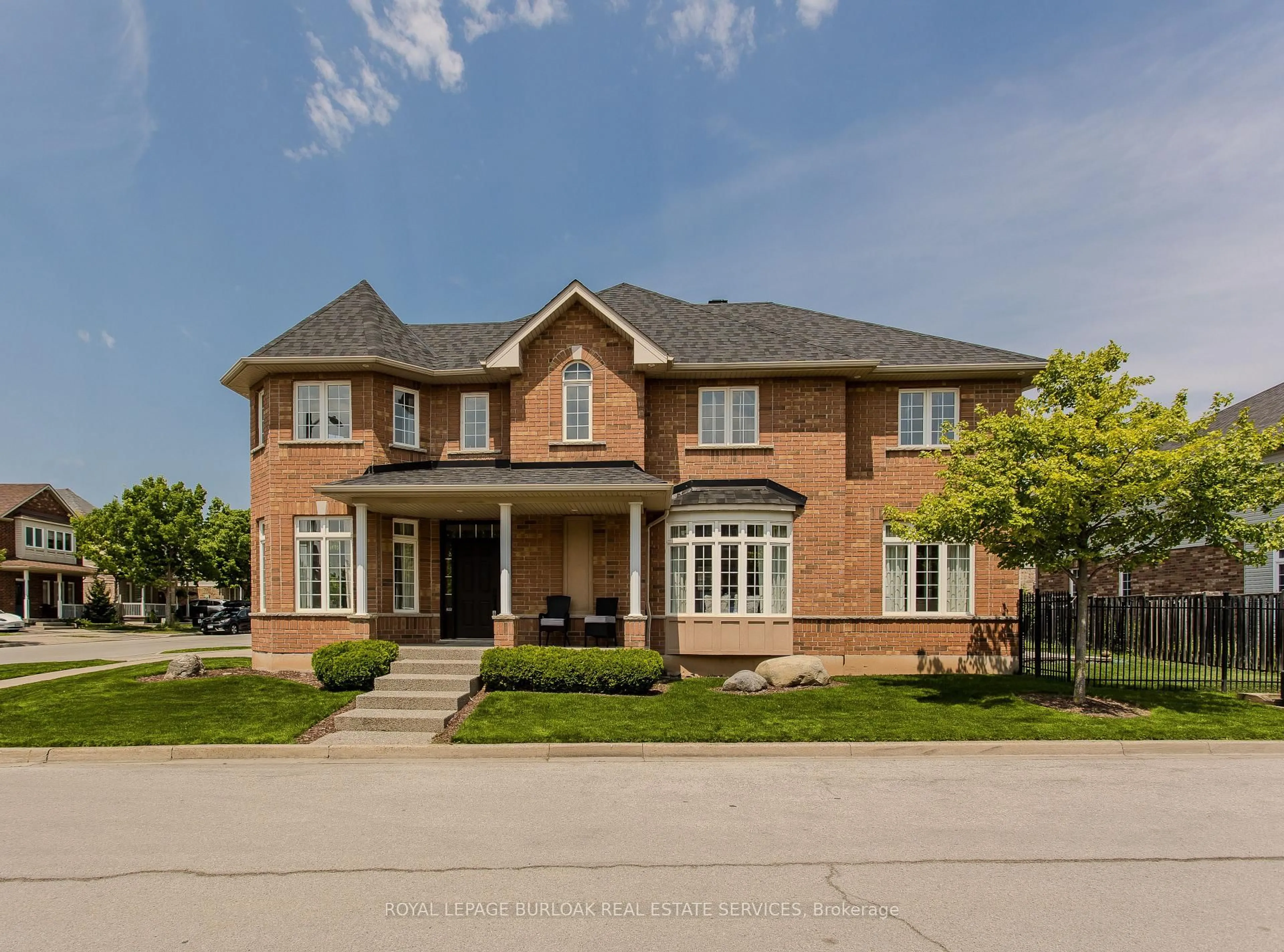 Home with brick exterior material, street for 2317 Orchard Rd, Burlington Ontario L7L 7E3