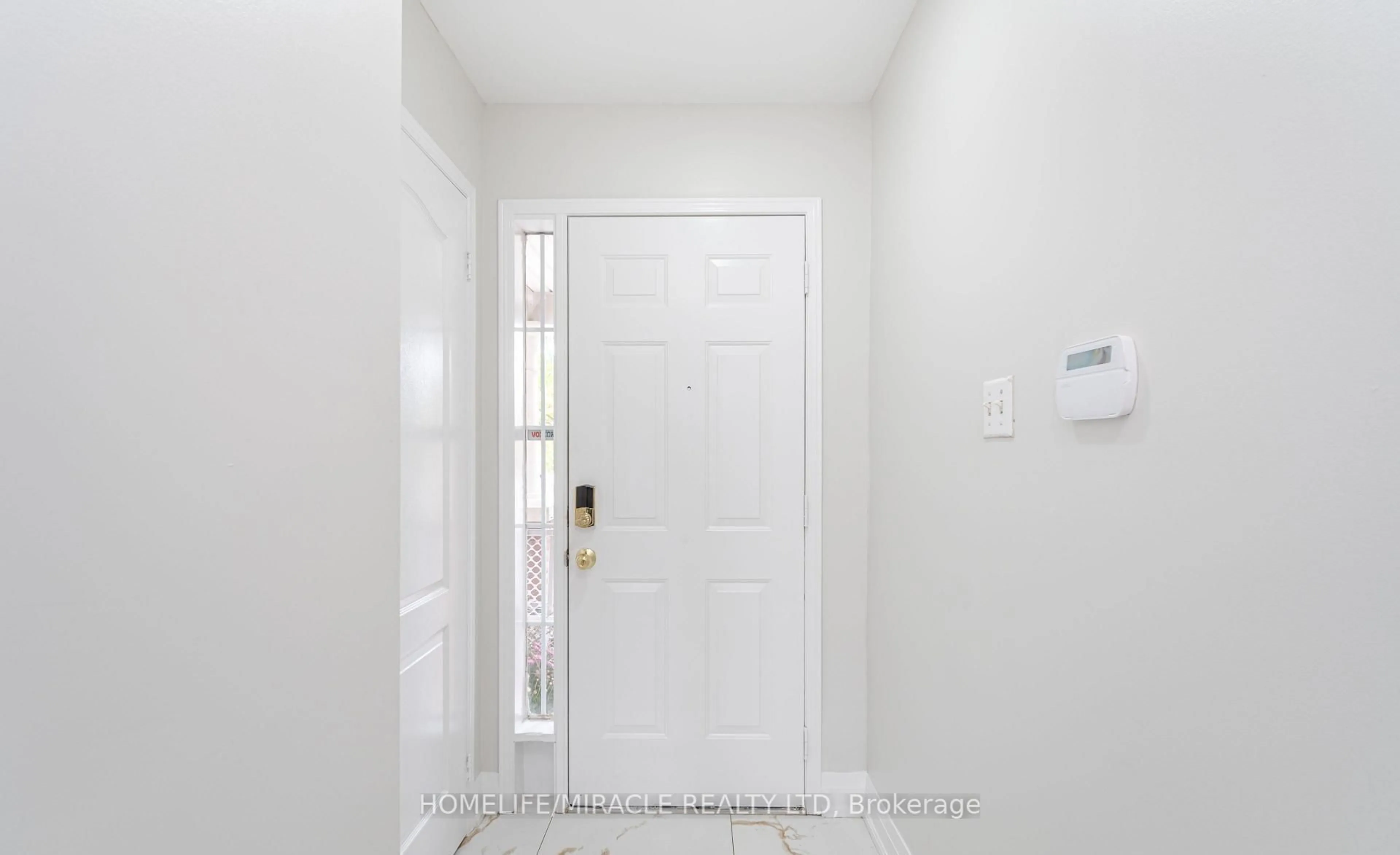 Indoor entryway for 10 Hackberry Gate, Brampton Ontario L6R 2E7