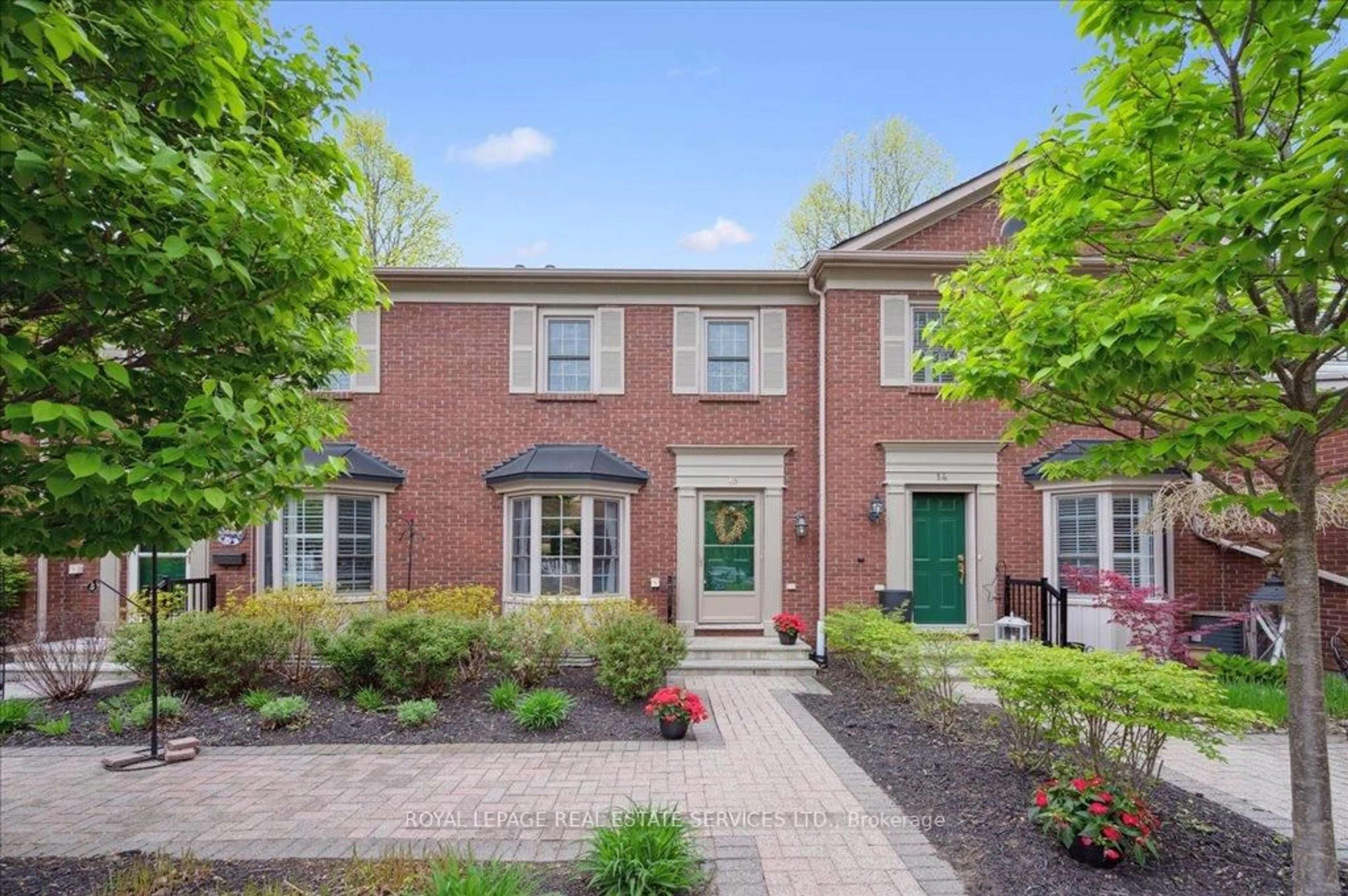 Home with brick exterior material, street for 1275 Maple Crossing Blvd #15, Burlington Ontario L7S 2E8