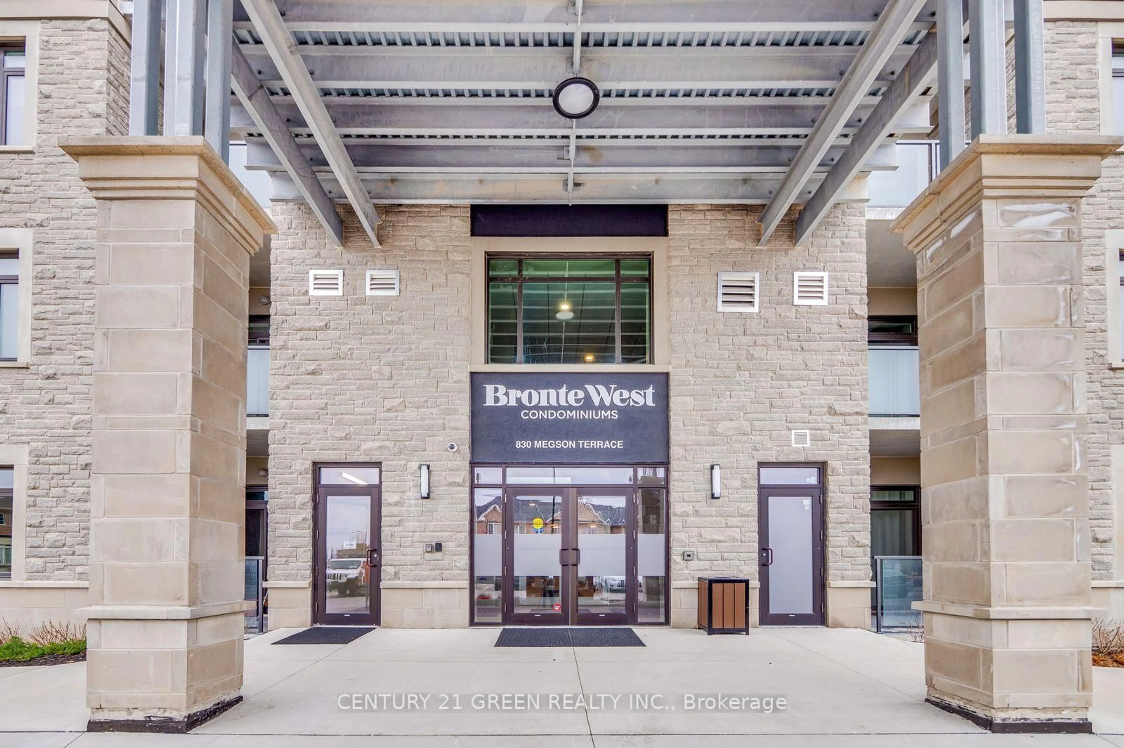 Indoor foyer for 830 Megson Terr #416, Milton Ontario L9T 9M7