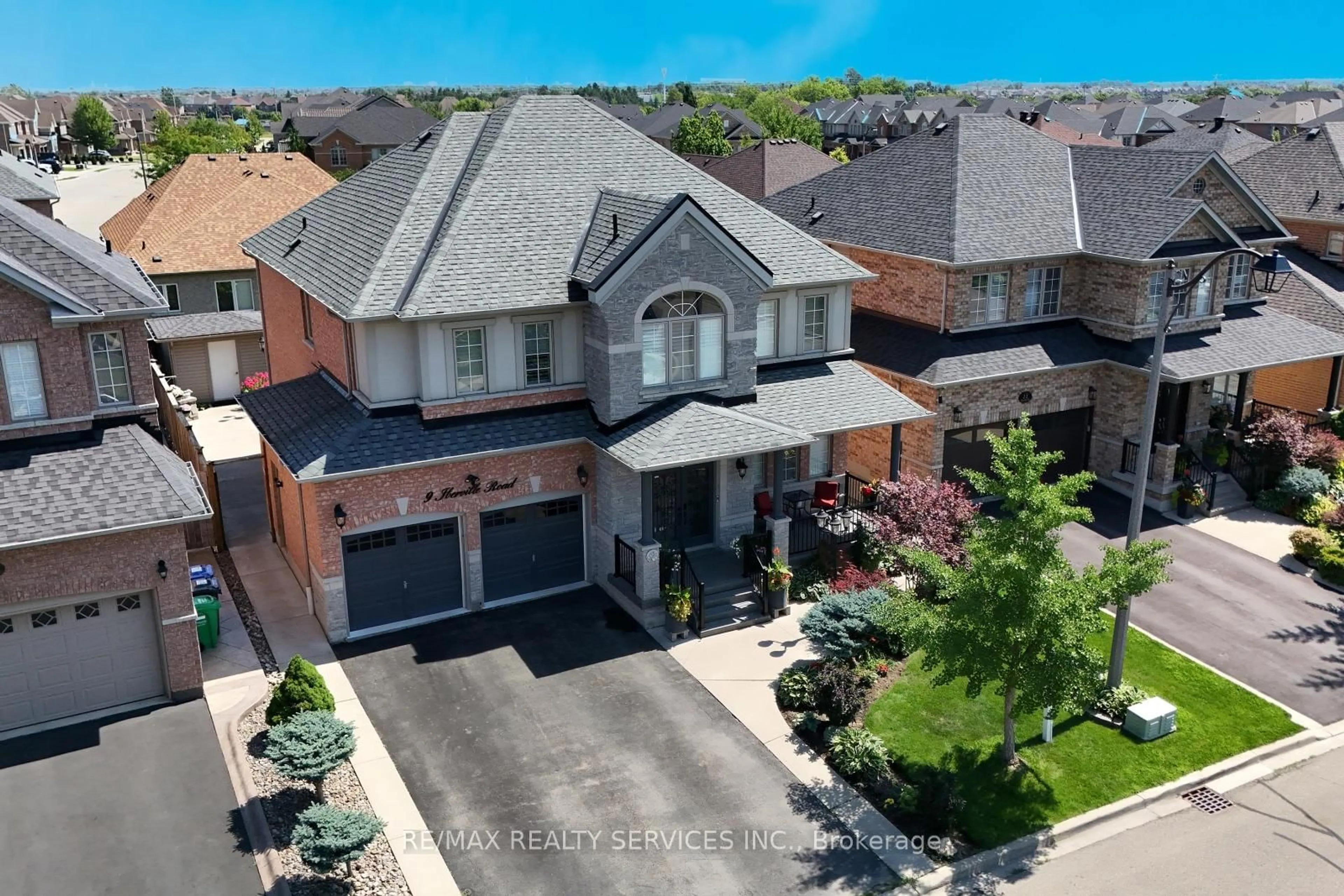 A pic from outside/outdoor area/front of a property/back of a property/a pic from drone, street for 9 Iberville Rd, Brampton Ontario L6P 2K5