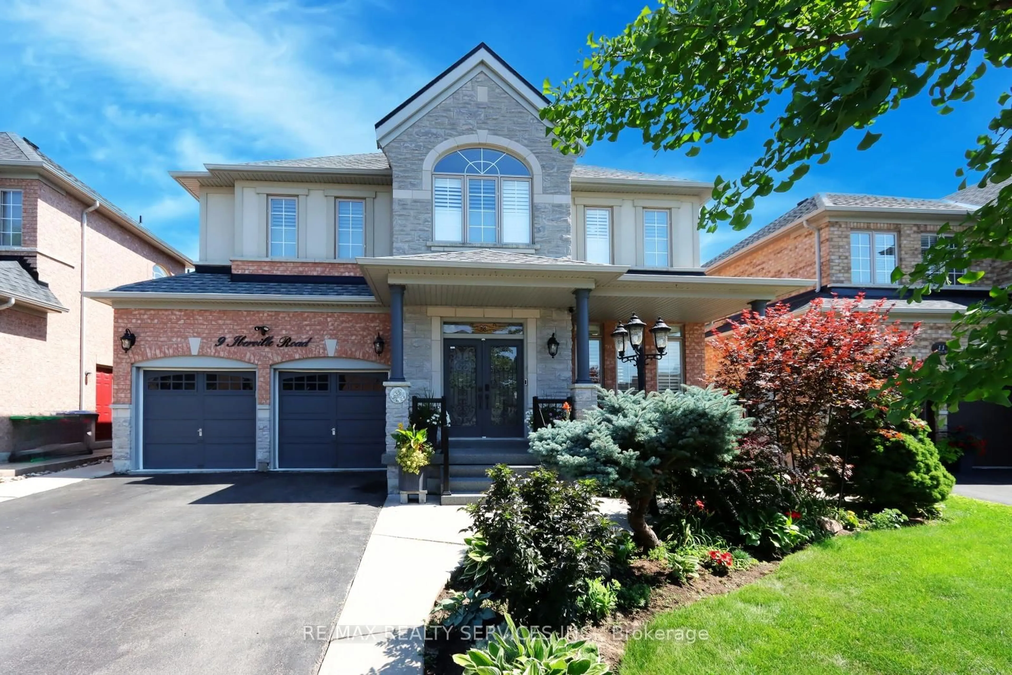 Home with brick exterior material, street for 9 Iberville Rd, Brampton Ontario L6P 2K5