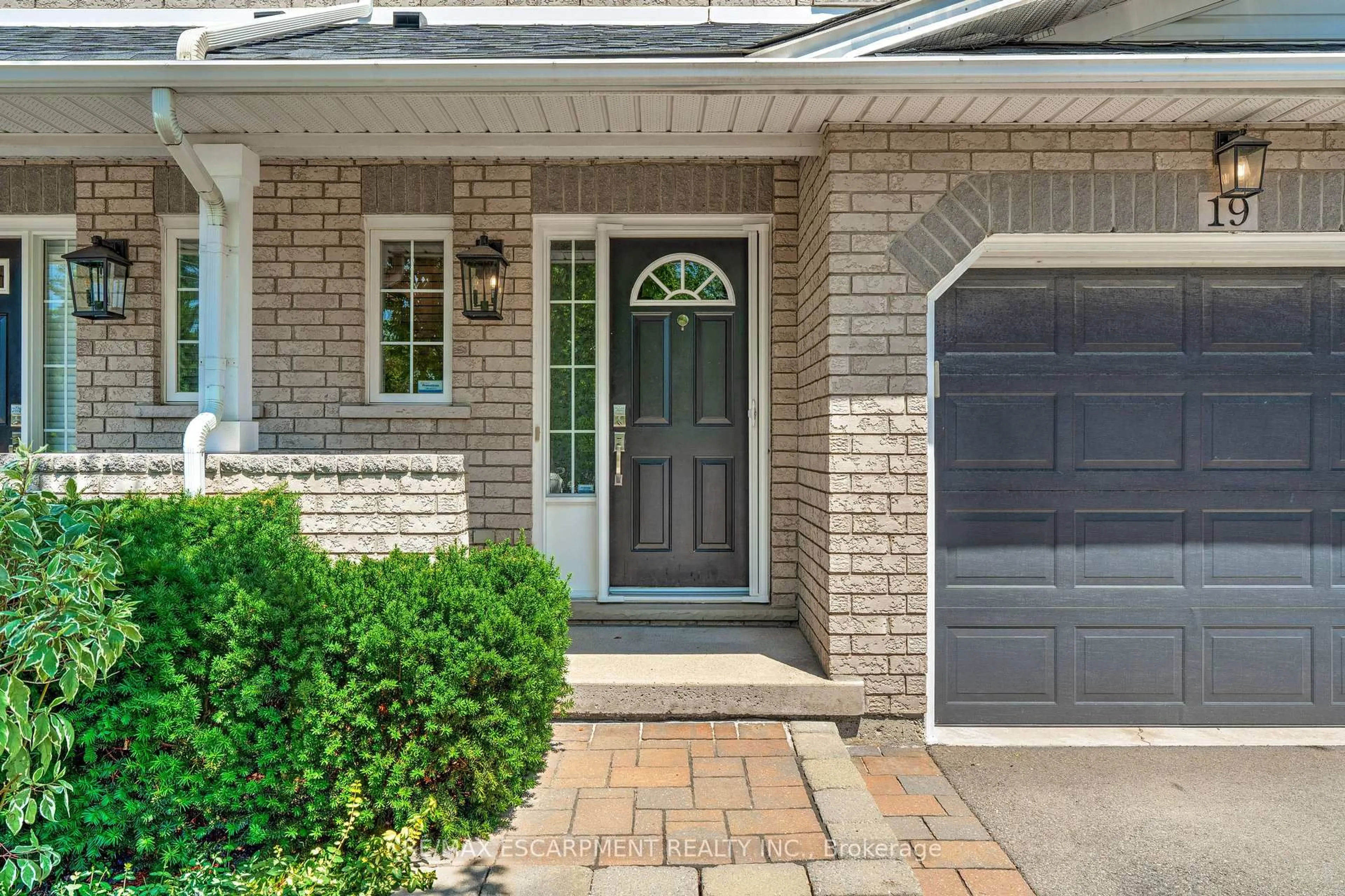 Home with brick exterior material, street for 2151 WALKERS Line #19, Burlington Ontario L7M 4W1