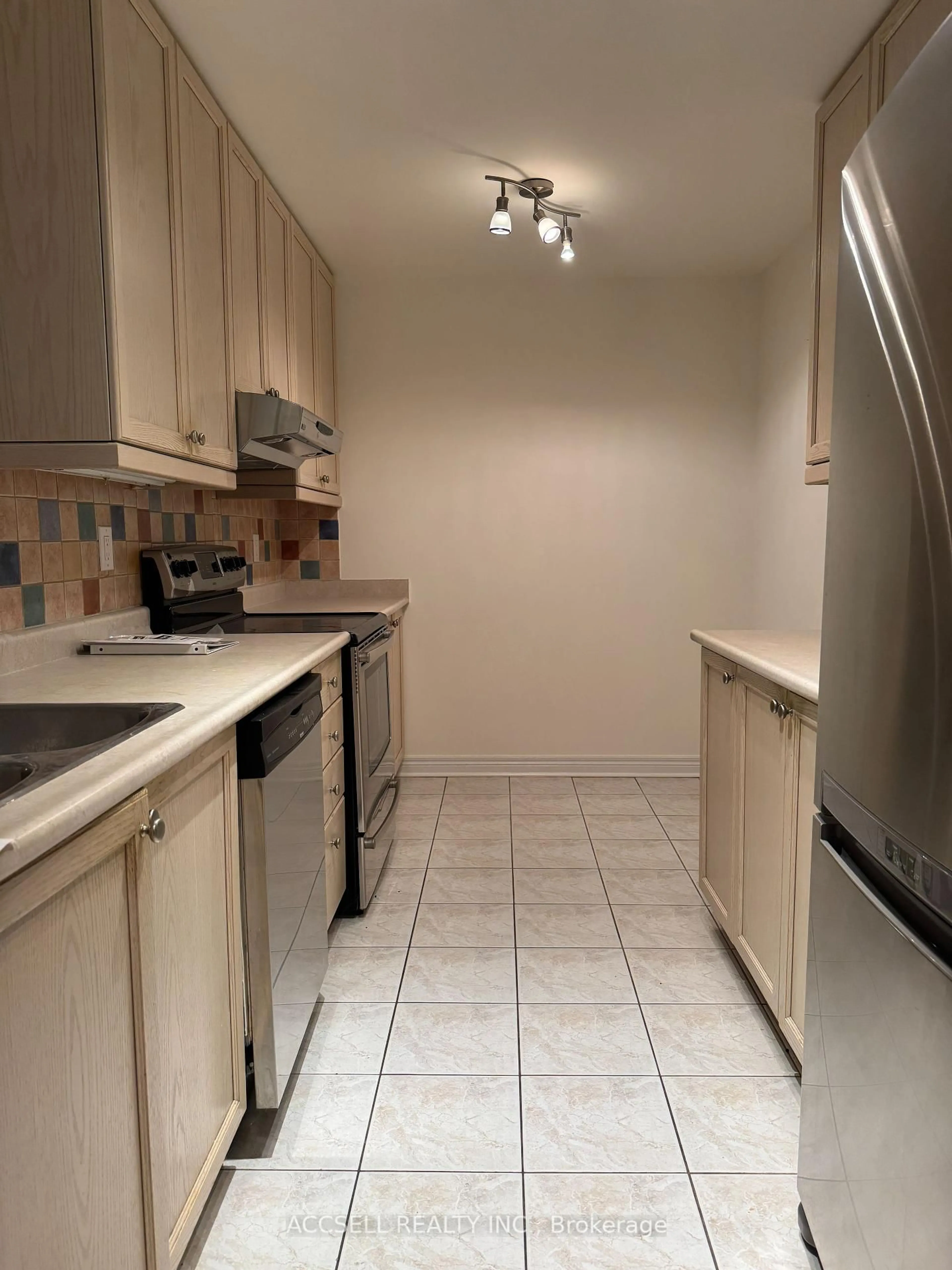 Standard kitchen, unknown for 350 Mill Rd #103, Toronto Ontario M9C 5R7