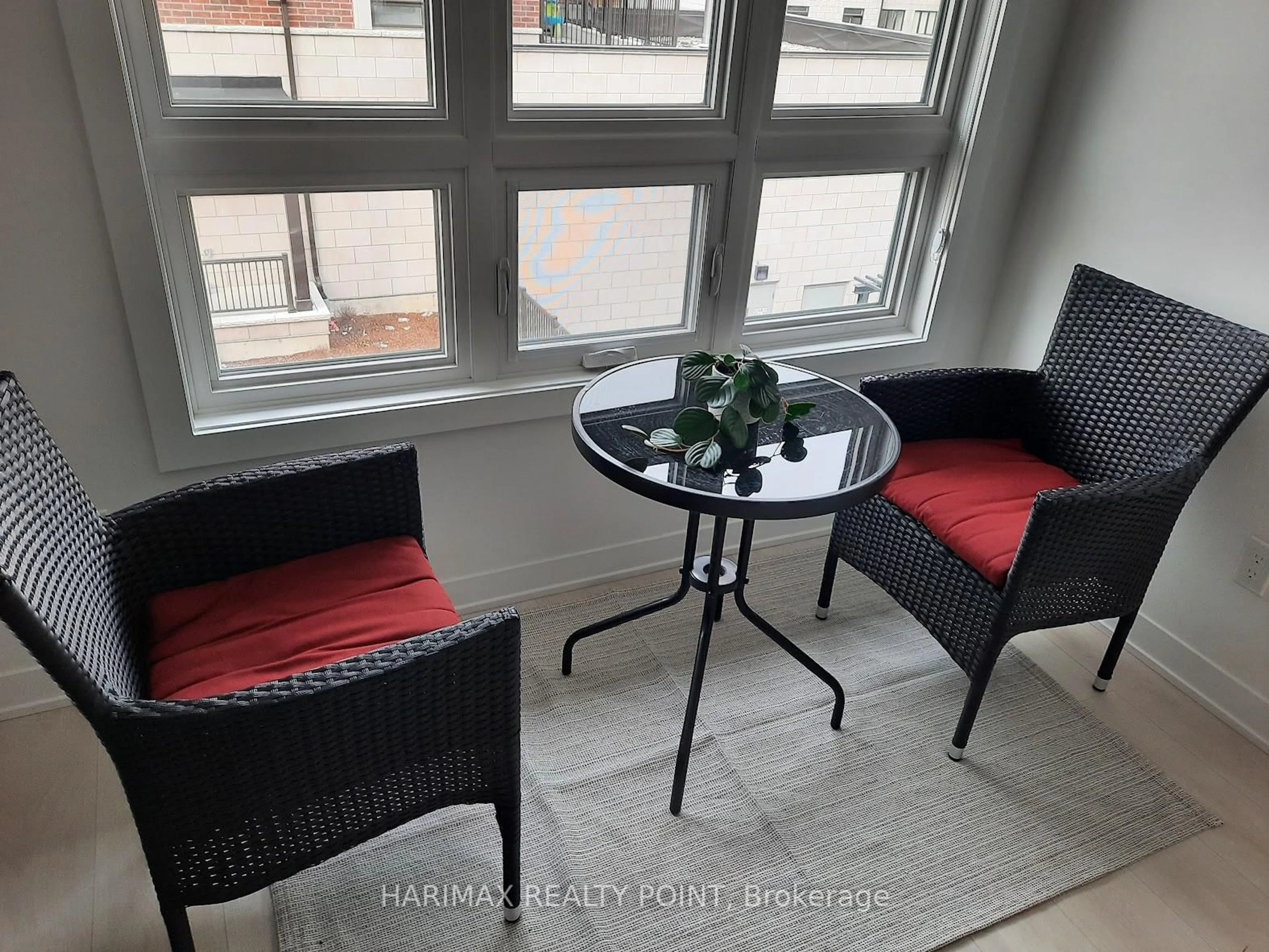 Balcony in the apartment, unknown for 4015 Hickory Dr #8, Mississauga Ontario L4W 1L1