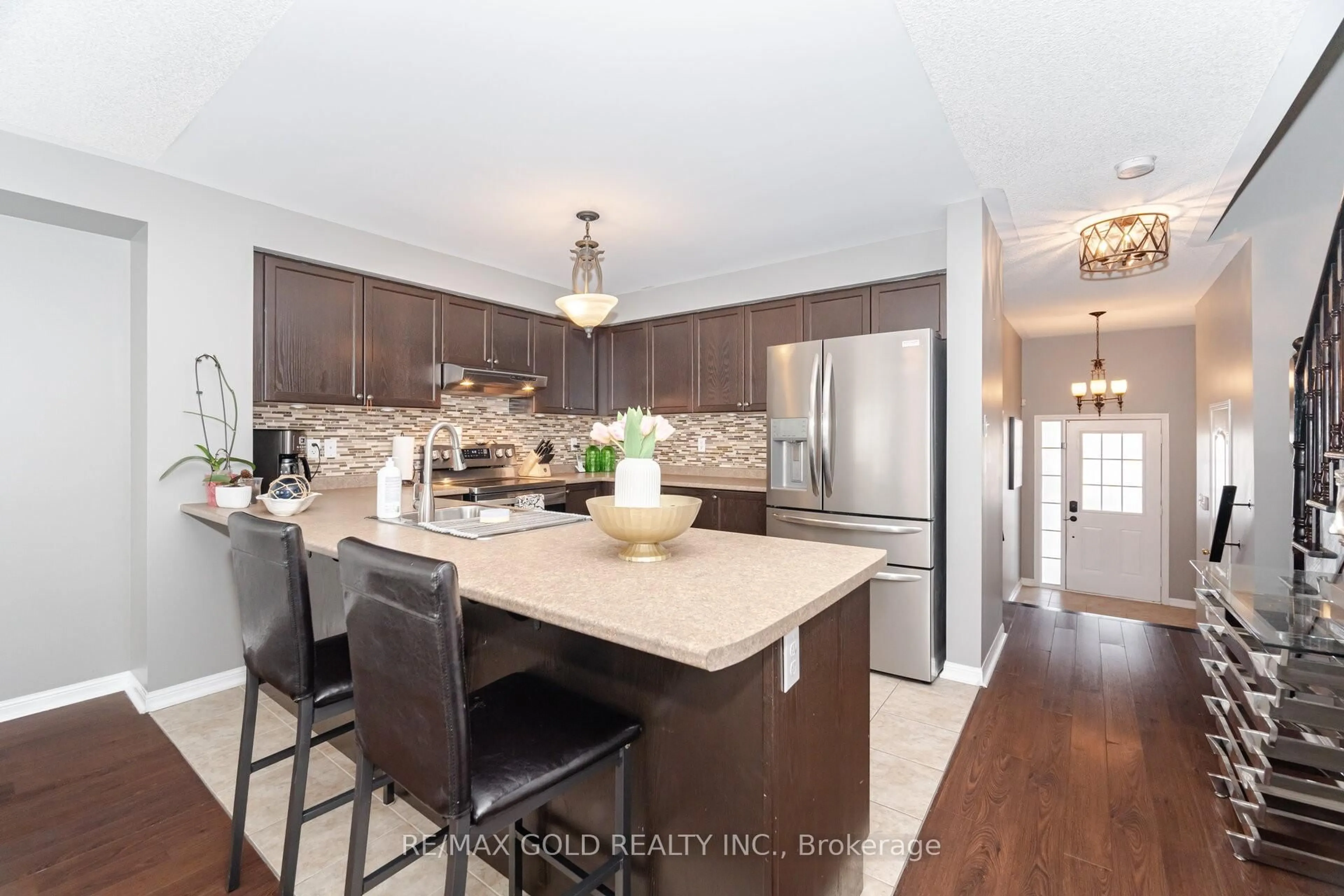 Open concept kitchen, unknown for 6 Rouge St, Brampton Ontario L6P 3H8