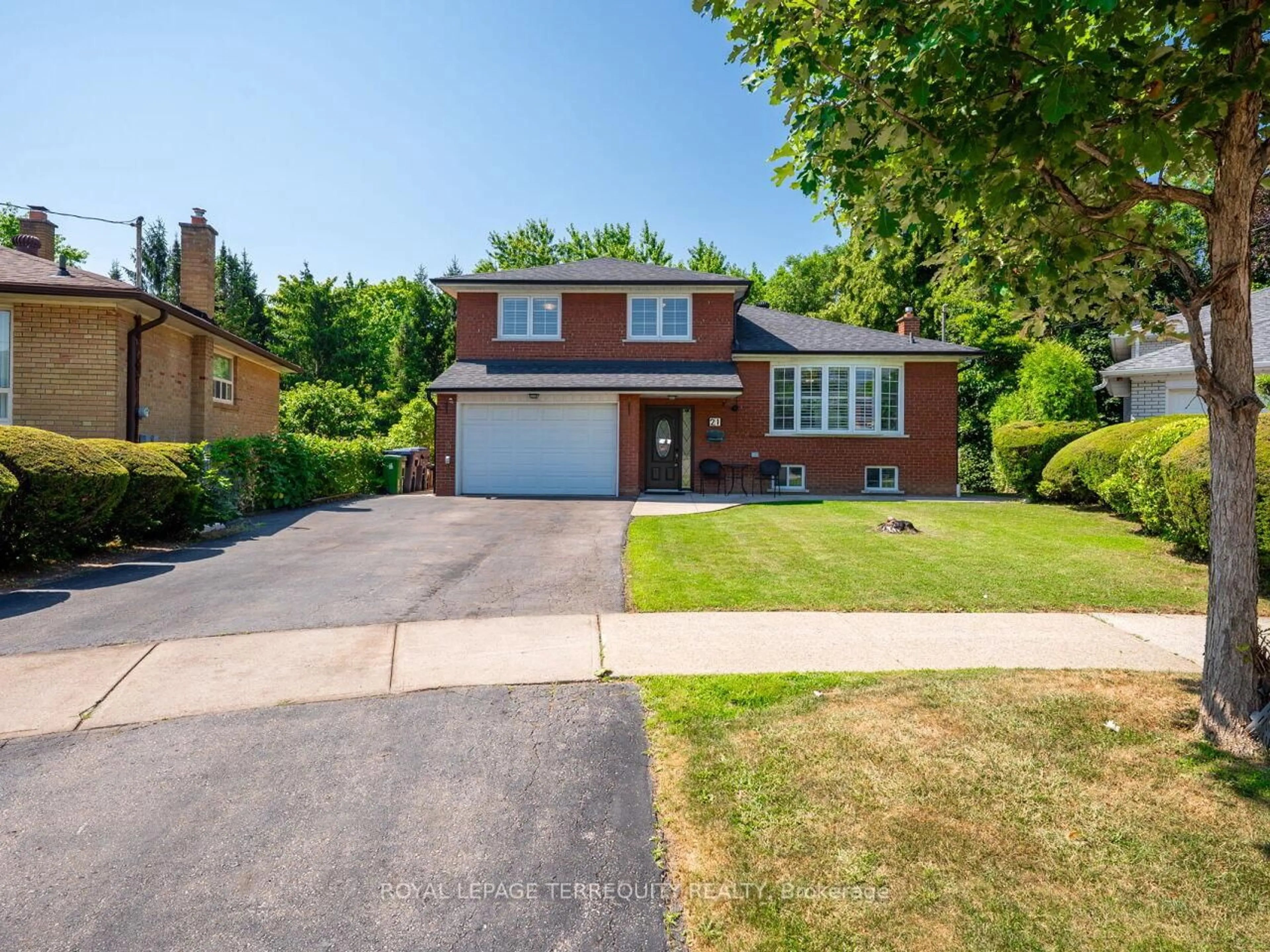Home with brick exterior material, street for 21 Pylon Pl, Toronto Ontario M9W 2P3