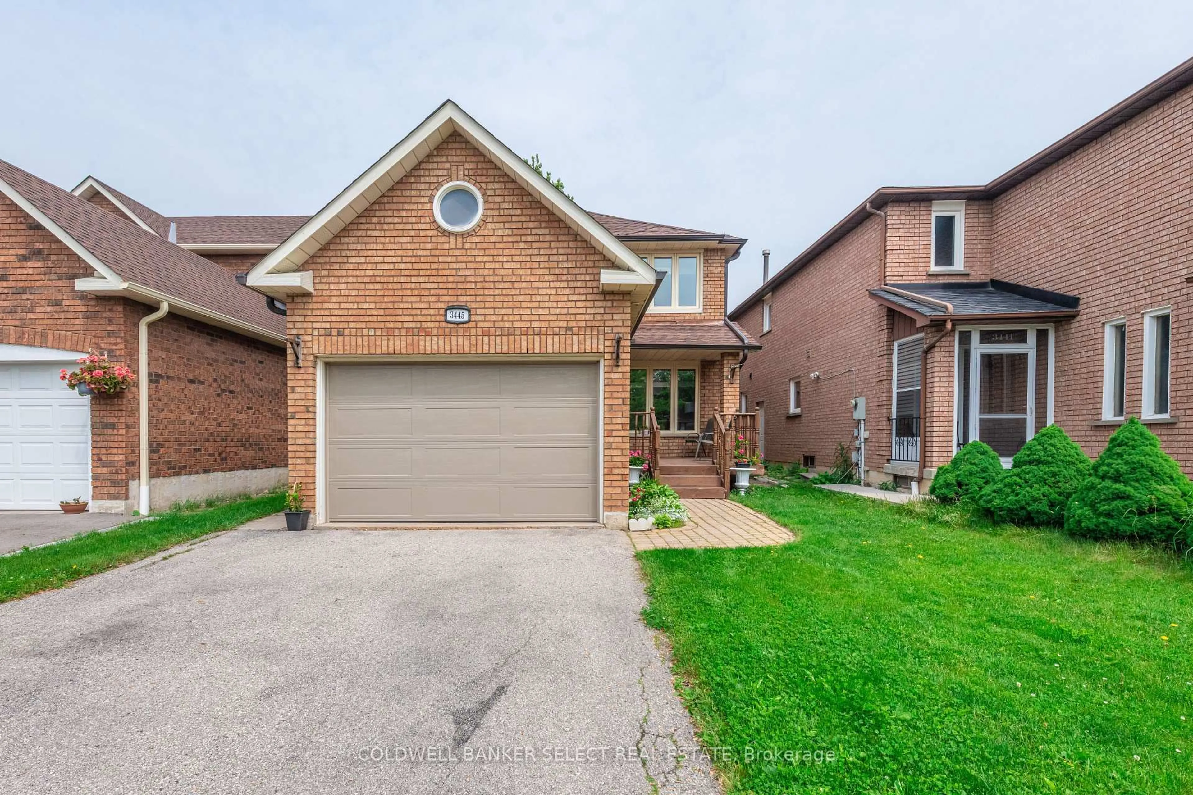 Home with brick exterior material, street for 3445 Bertrand Rd, Mississauga Ontario L5L 4G5