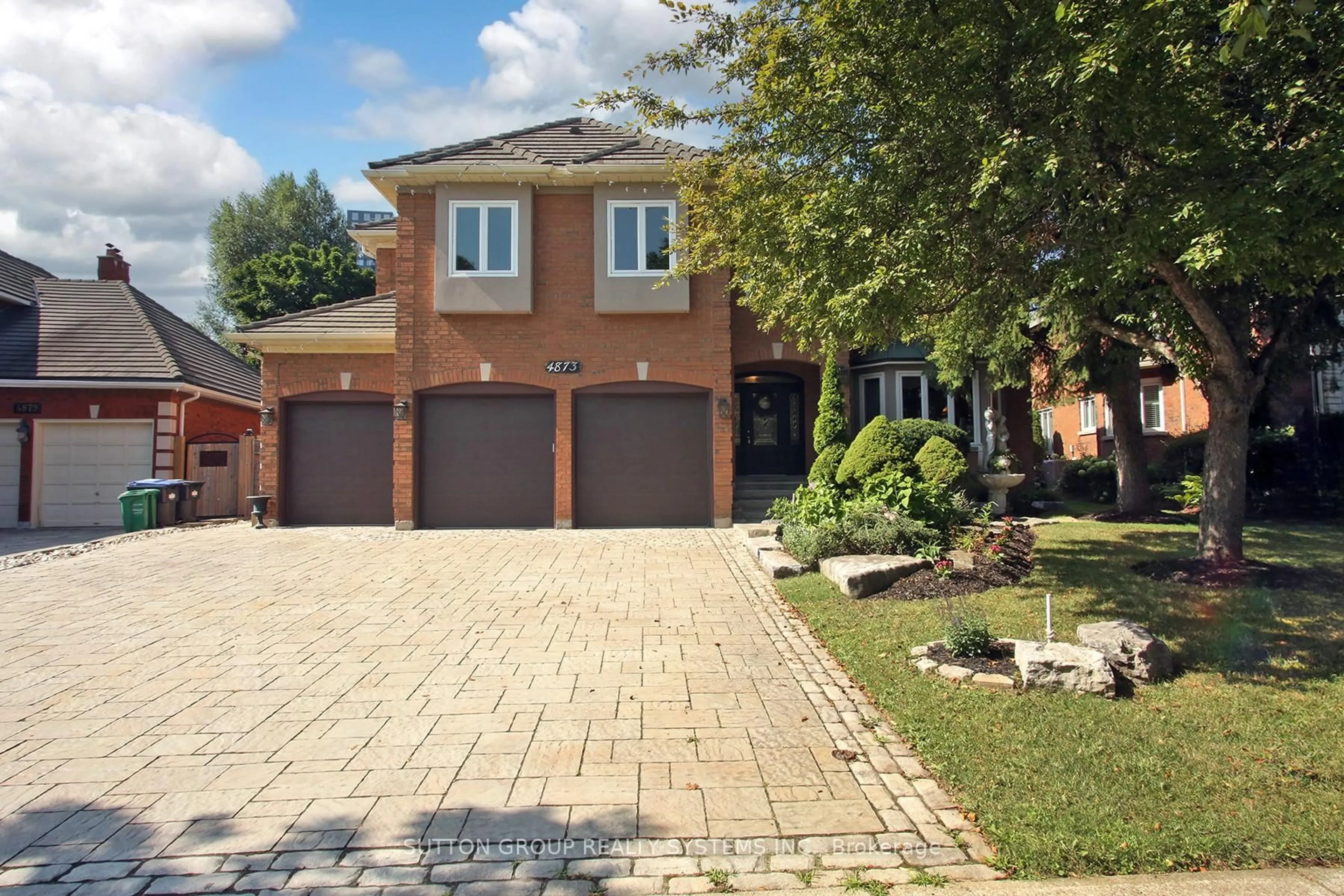 Home with brick exterior material, street for 4873 Forest Hill Dr, Mississauga Ontario L5M 5B1