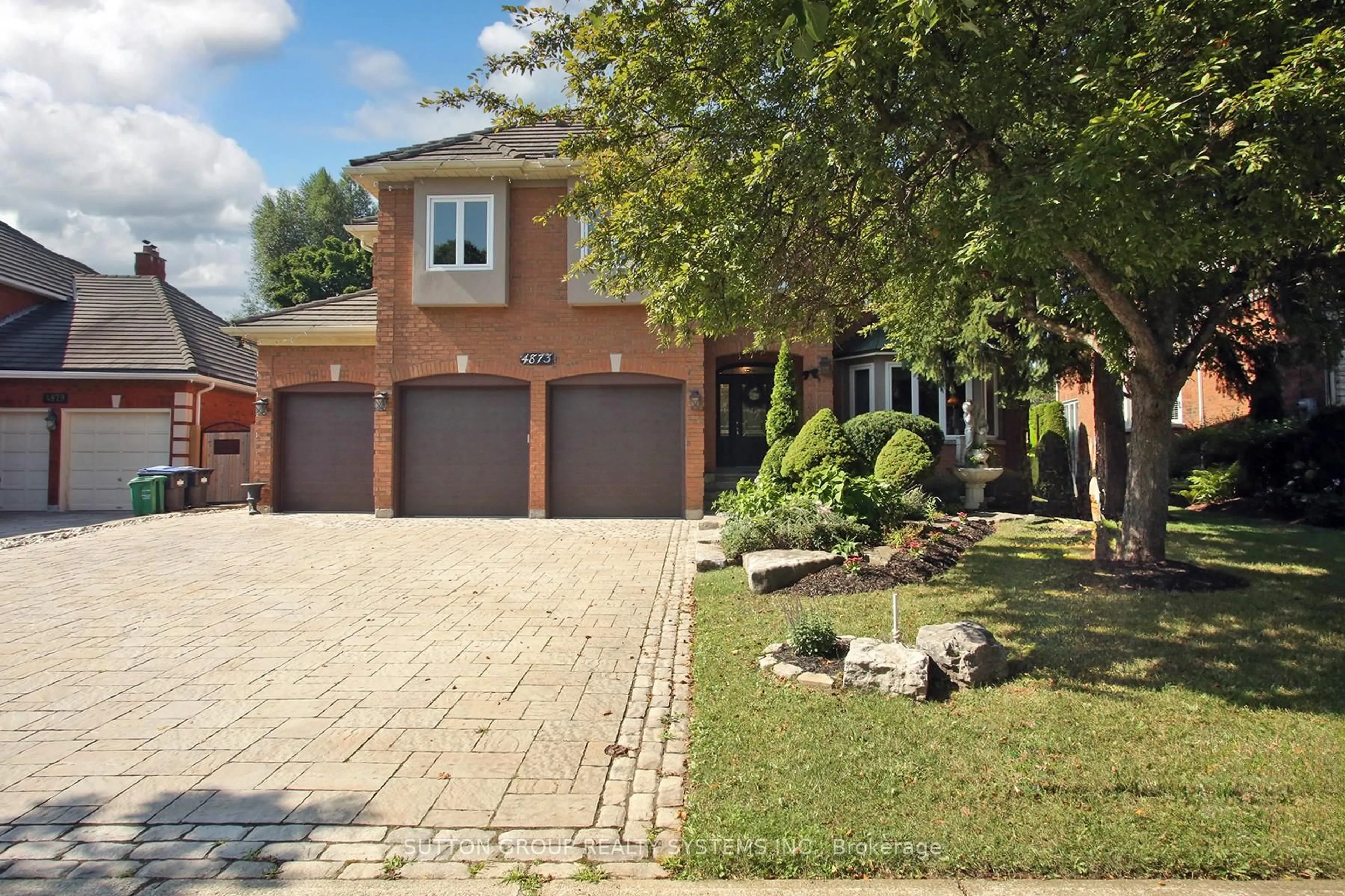 Home with brick exterior material, street for 4873 Forest Hill Dr, Mississauga Ontario L5M 5B1