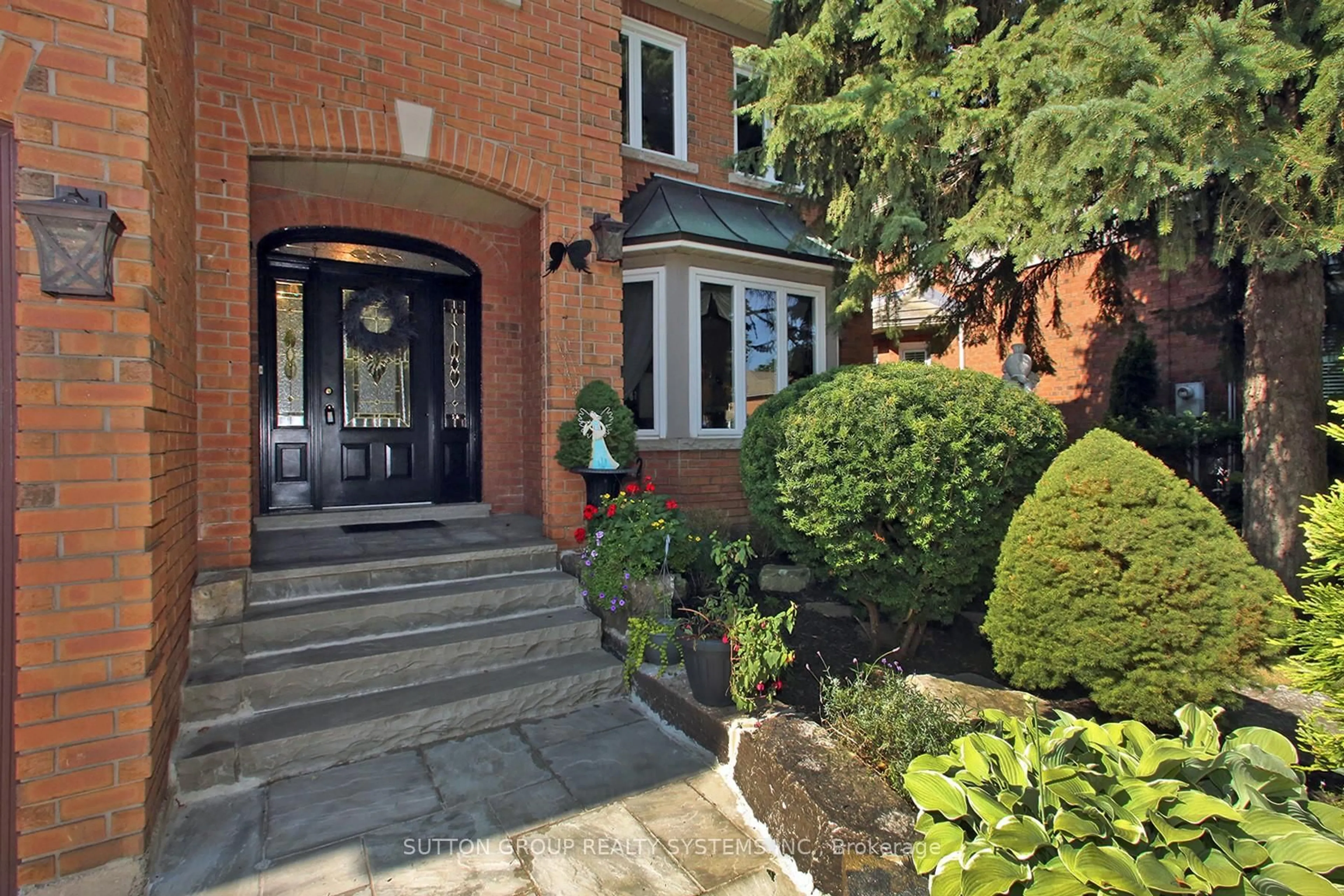 Unknown for 4873 Forest Hill Dr, Mississauga Ontario L5M 5B1
