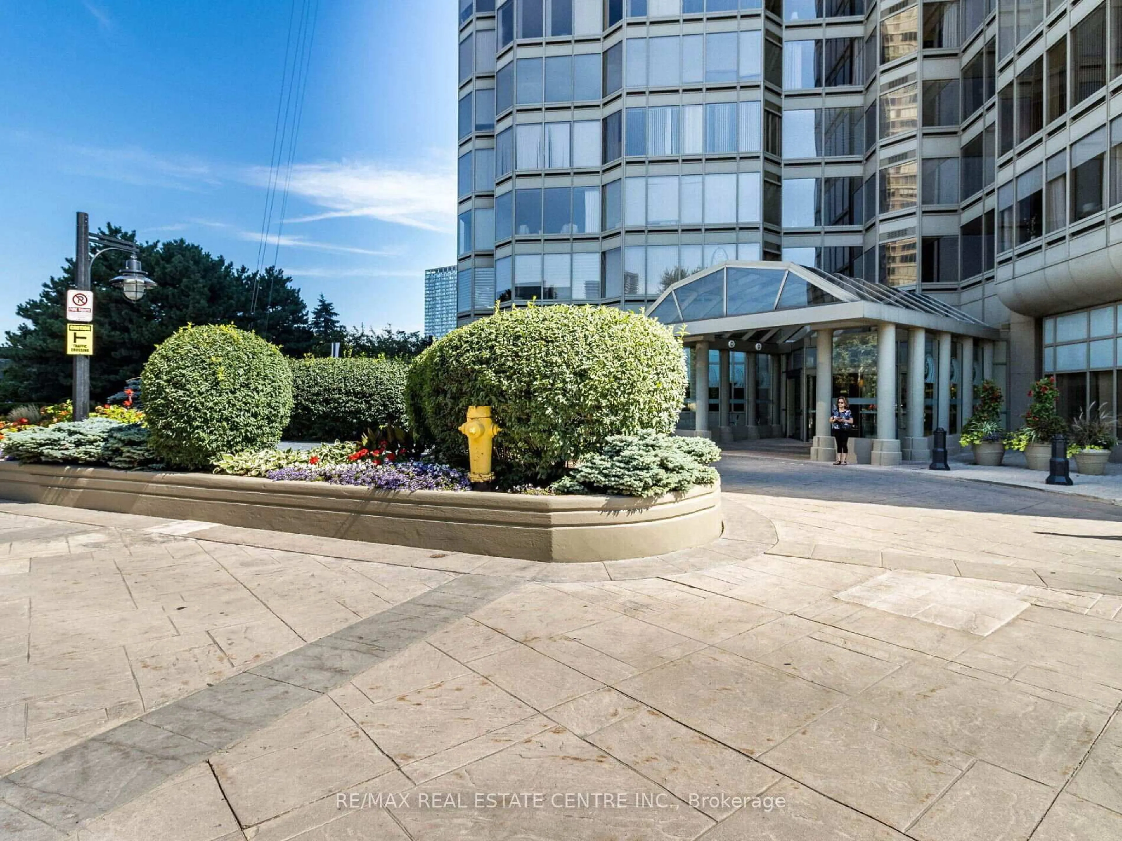Unknown for 1 Palace Pier Crt #2407, Toronto Ontario M8V 3W9