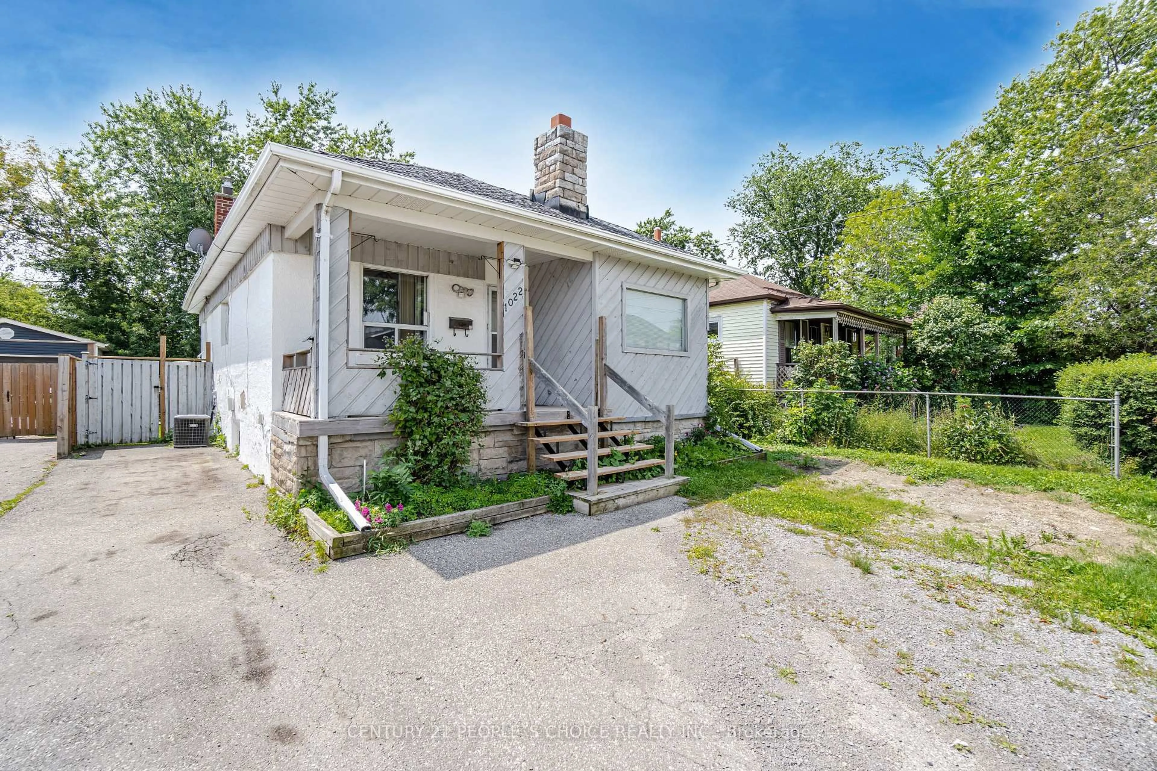 Unknown for 1022 Edgeleigh Ave, Mississauga Ontario L5E 2G1