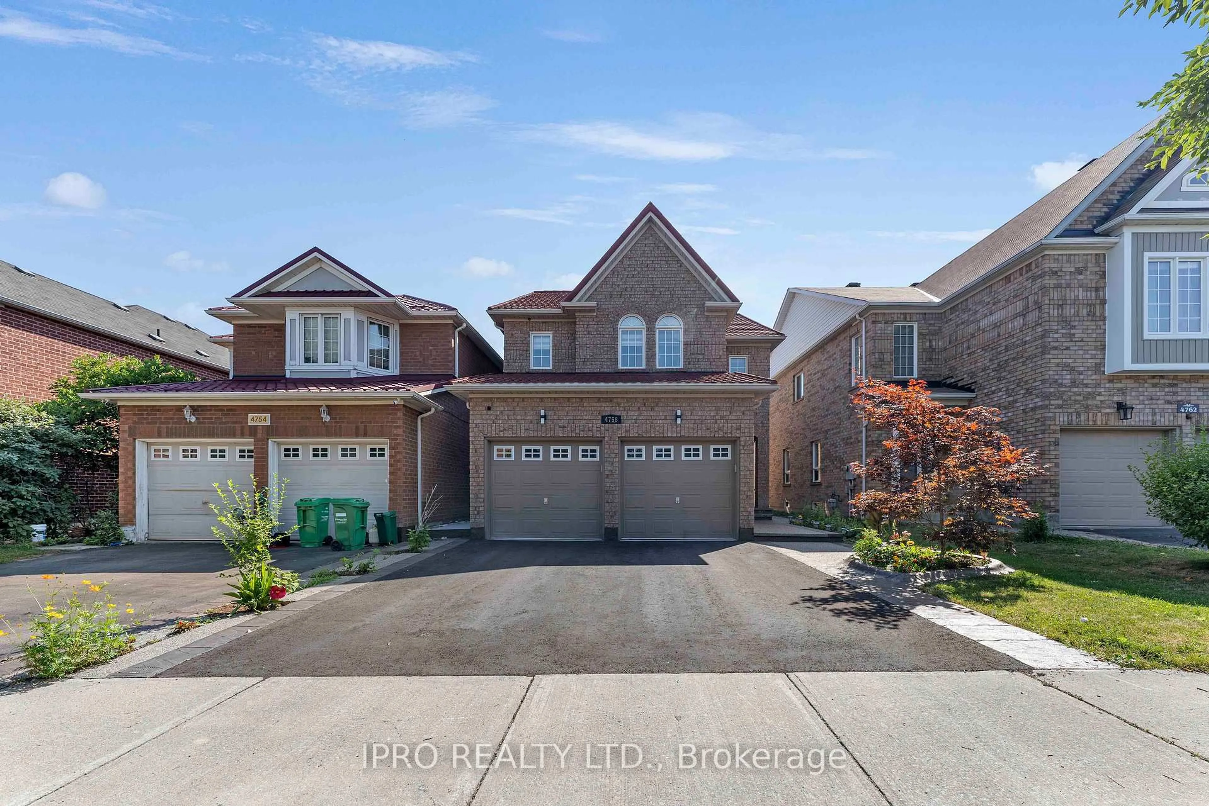 Home with brick exterior material, street for 4758 Allegheny Rd, Mississauga Ontario L5R 0A6
