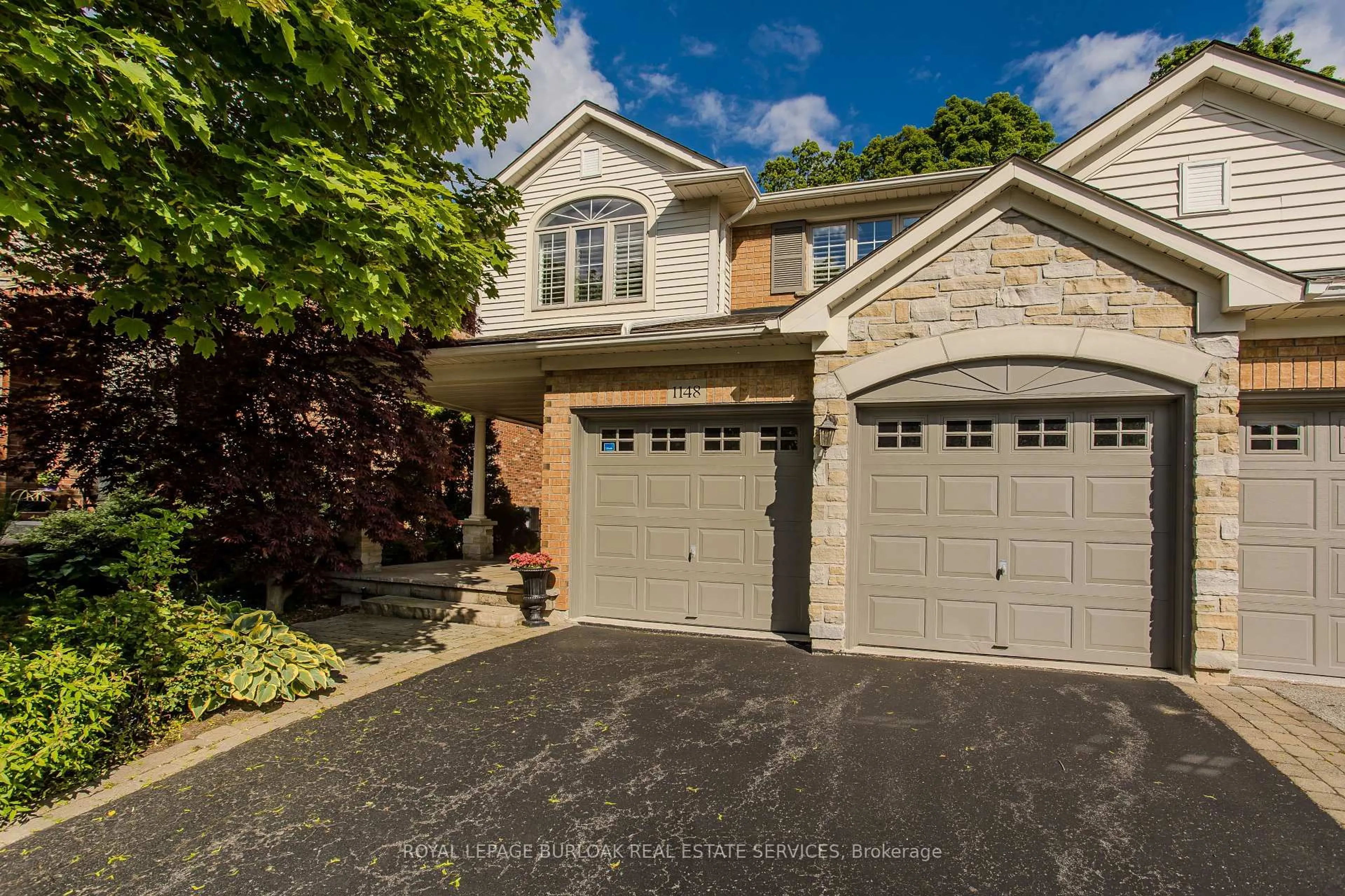 Home with brick exterior material, street for 1148 Westhaven Dr, Burlington Ontario L7P 5B3