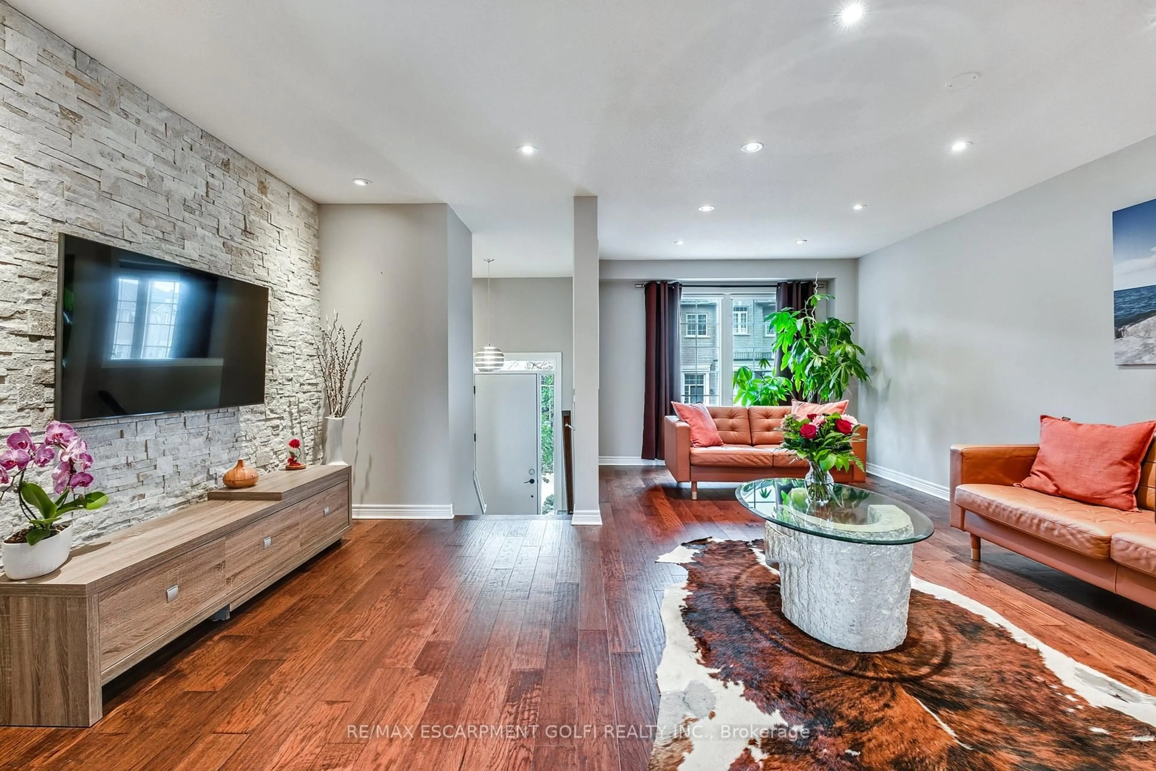 Unknown for 2280 BARONWOOD Dr #44, Oakville Ontario L6M 4Z5