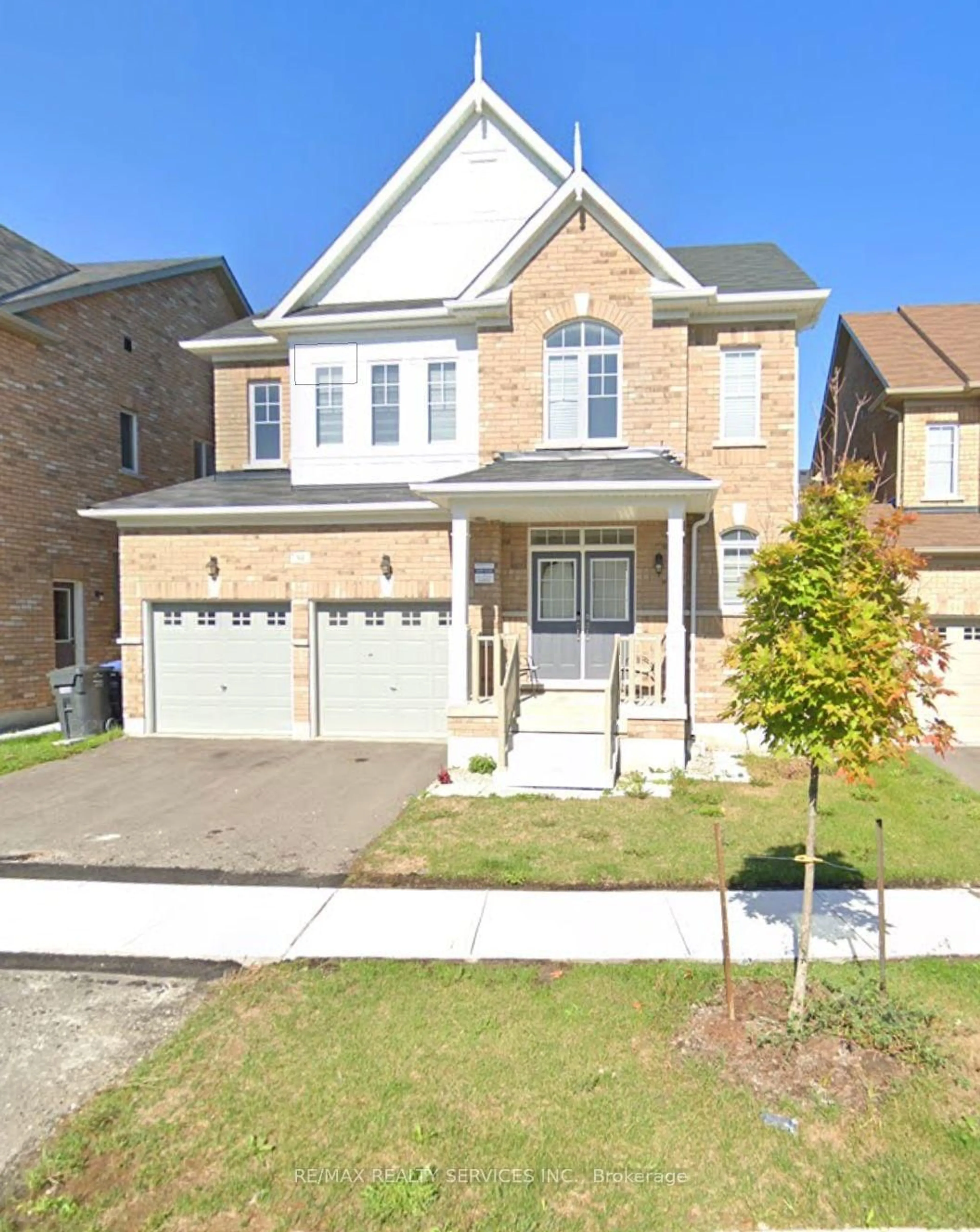 Home with brick exterior material, street for 82 Haverstock Cres, Brampton Ontario L7A 0G1