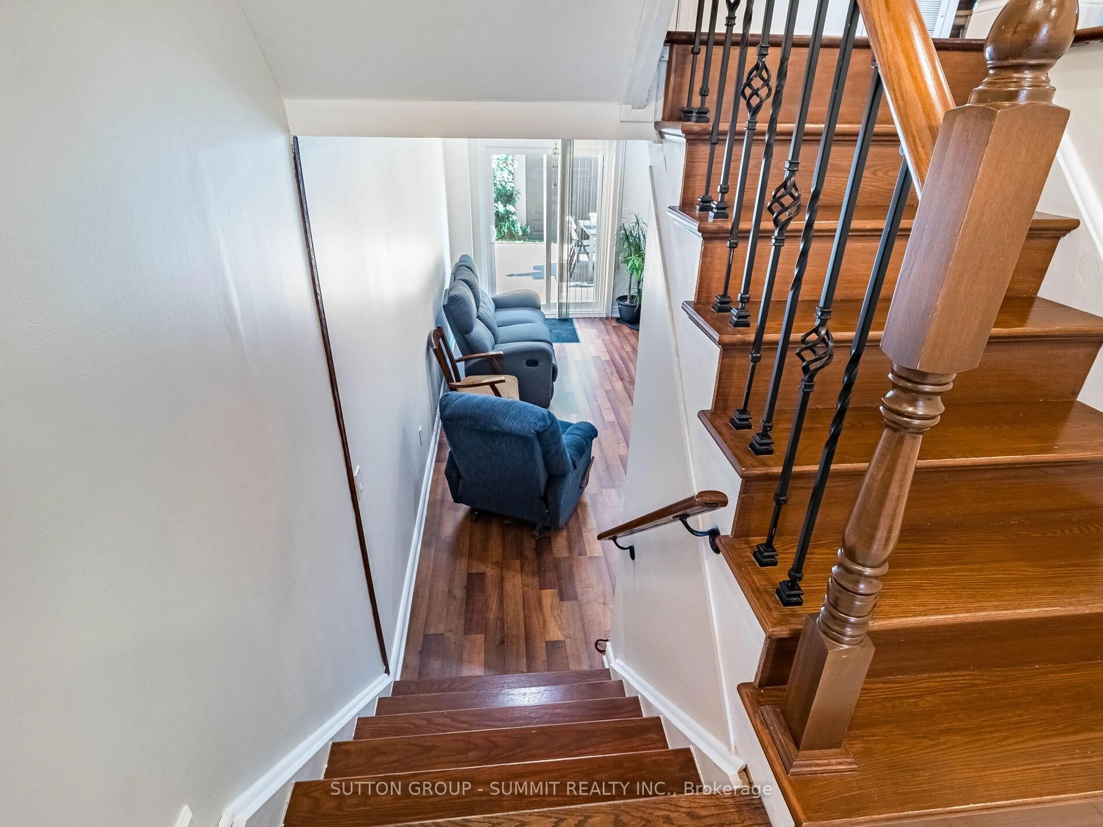 Stairs for 2 Sir Lou Dr #20, Brampton Ontario L6Y 5A8