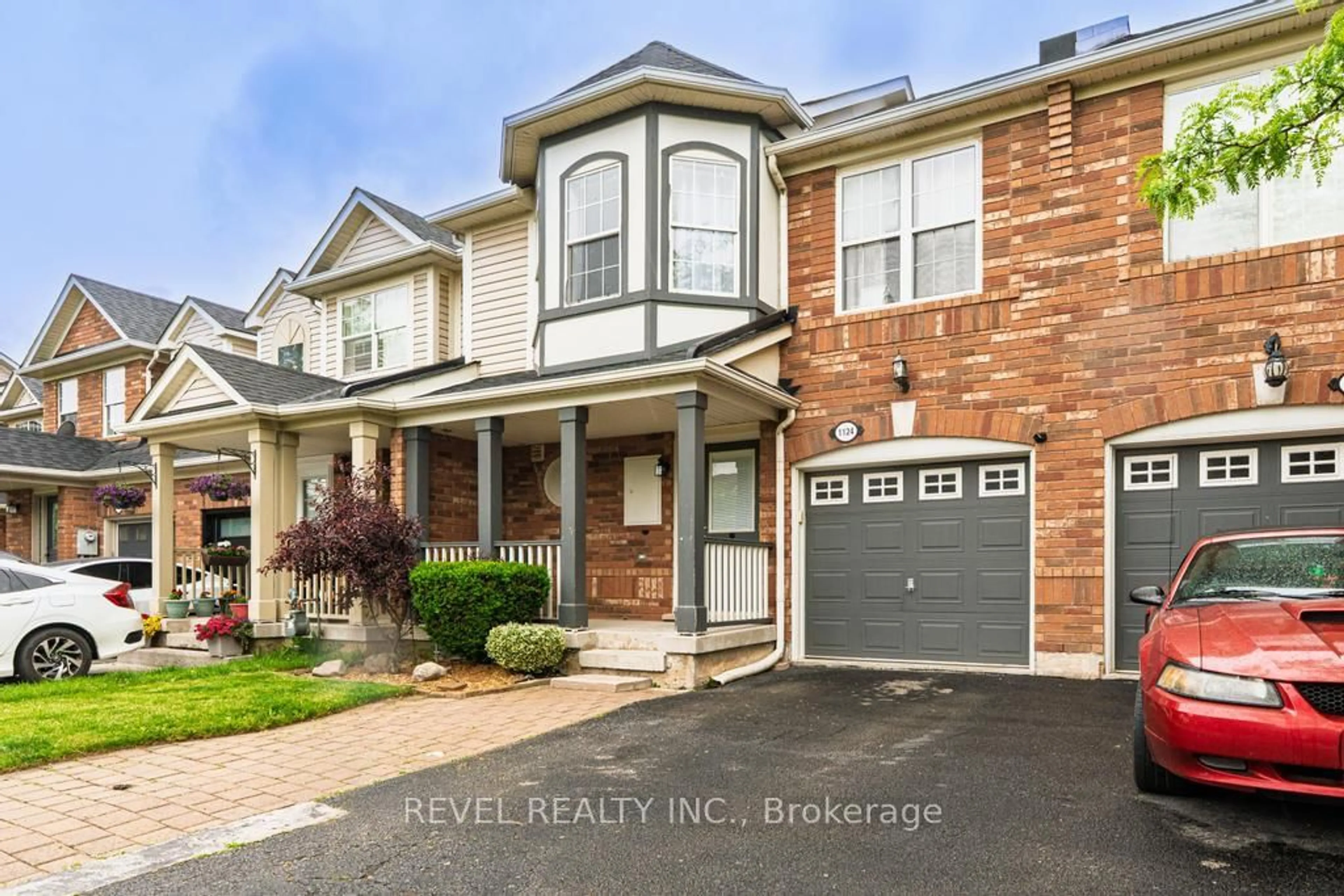 Unknown for 1124 Kelly Gate, Milton Ontario L9T 6G9