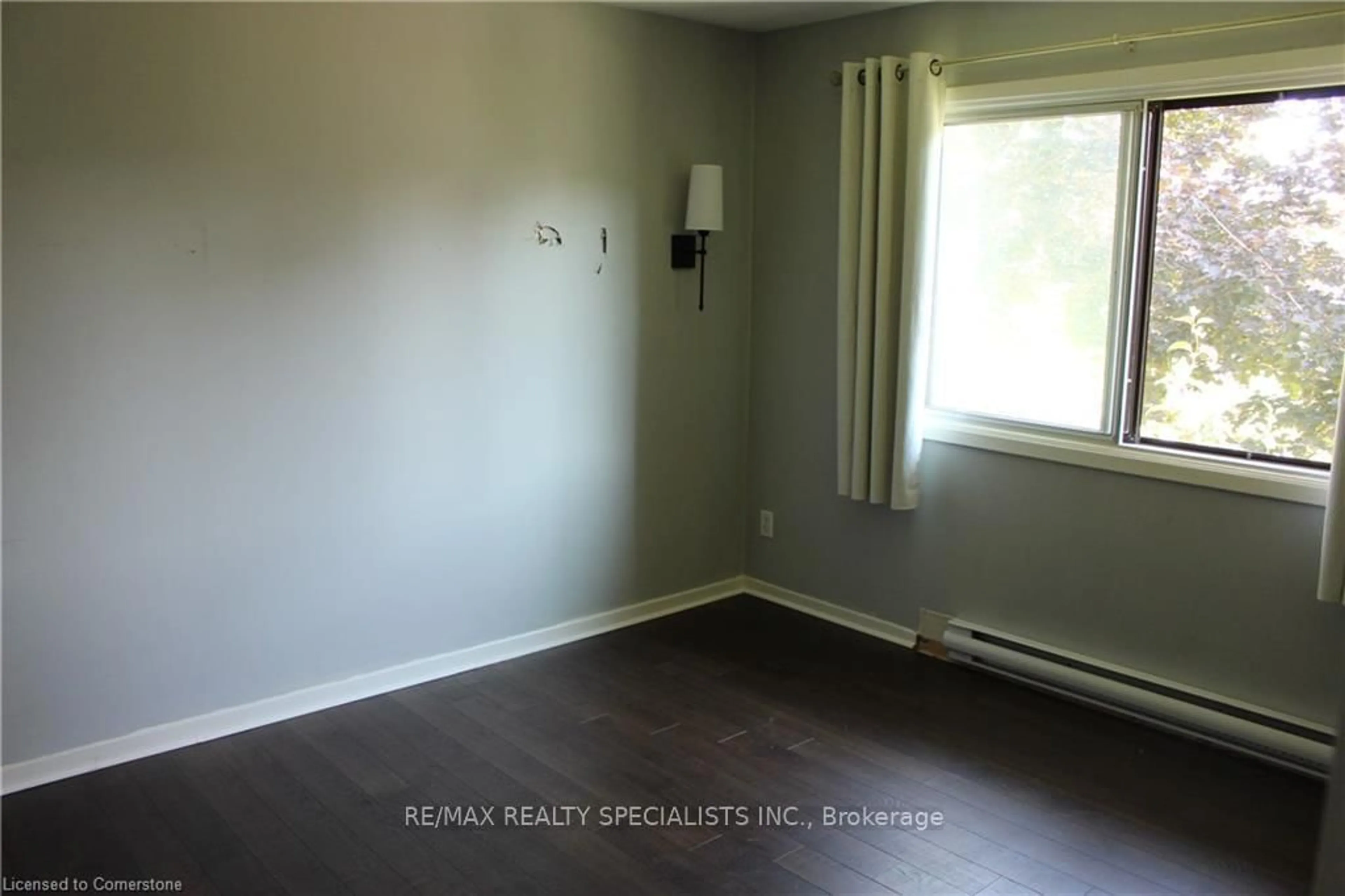 A pic of a room for 2701 AQUITAINE Ave, Mississauga Ontario L5N 2H7