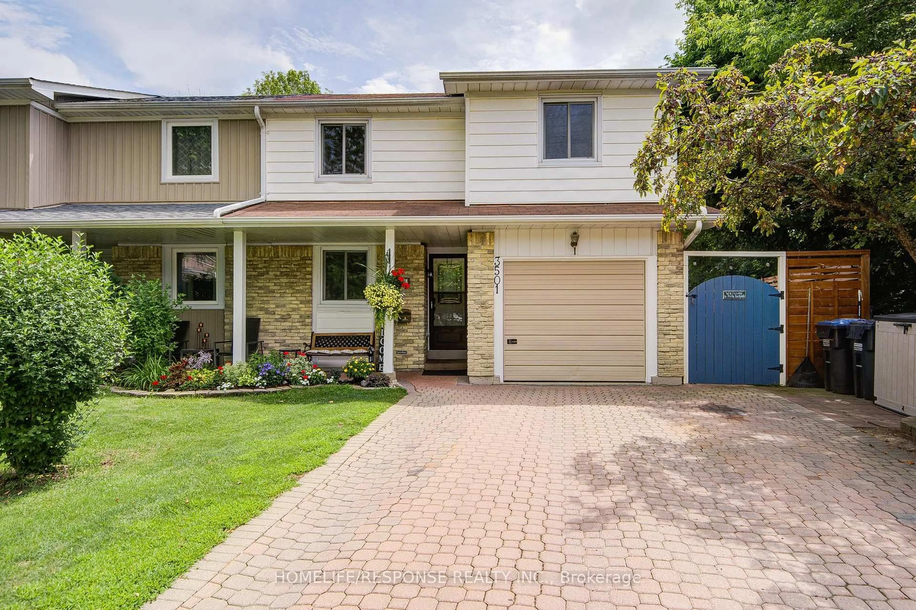 Home with brick exterior material, street for 3501 AUTUMNLEAF Cres, Mississauga Ontario L5L 1K6