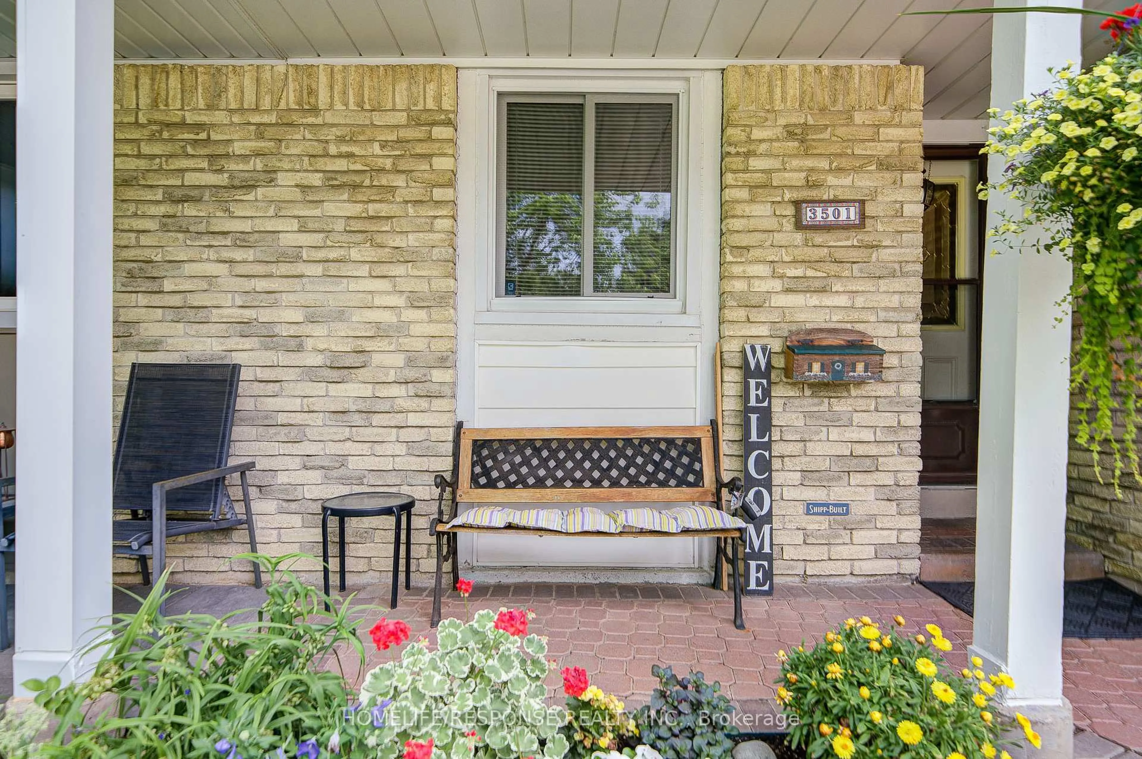 Unknown for 3501 AUTUMNLEAF Cres, Mississauga Ontario L5L 1K6