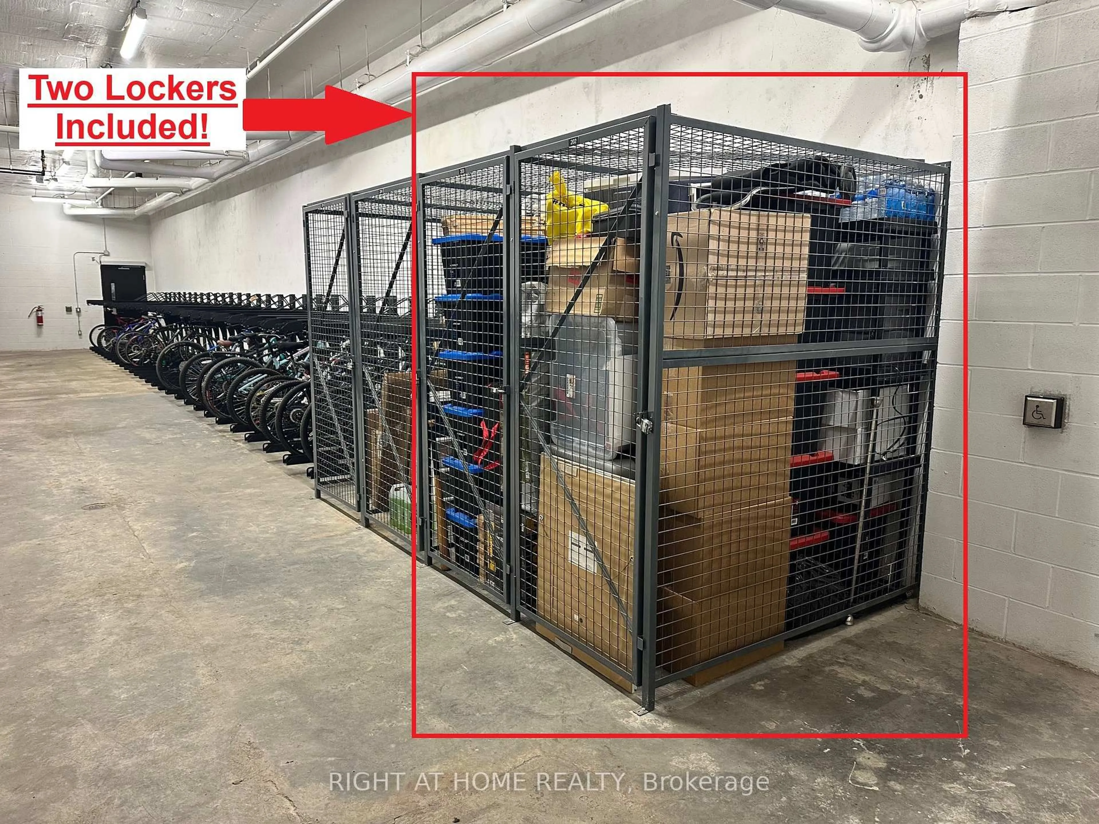 Storage room or clothes room or walk-in closet for 349 Wheat Boom Dr #343, Oakville Ontario L6H 7X5