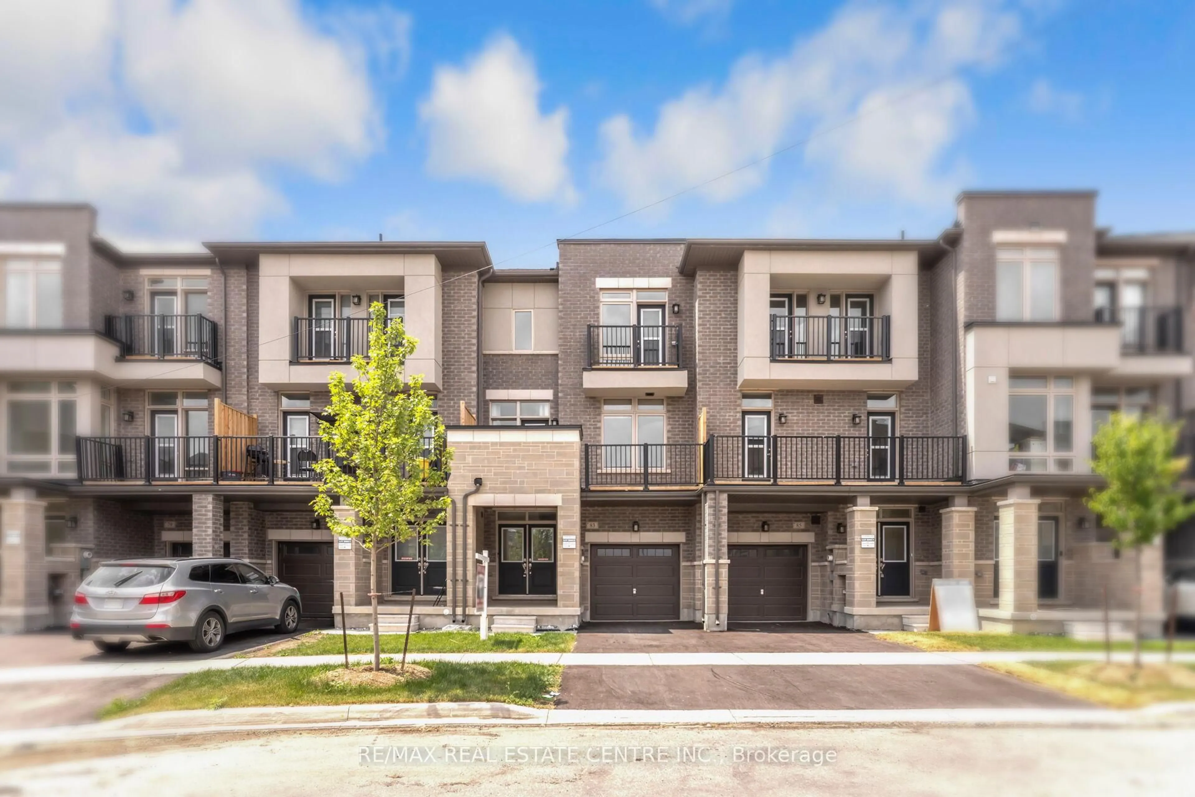 Unknown for 83 Donald Ficht Cres, Brampton Ontario L7A 5H6