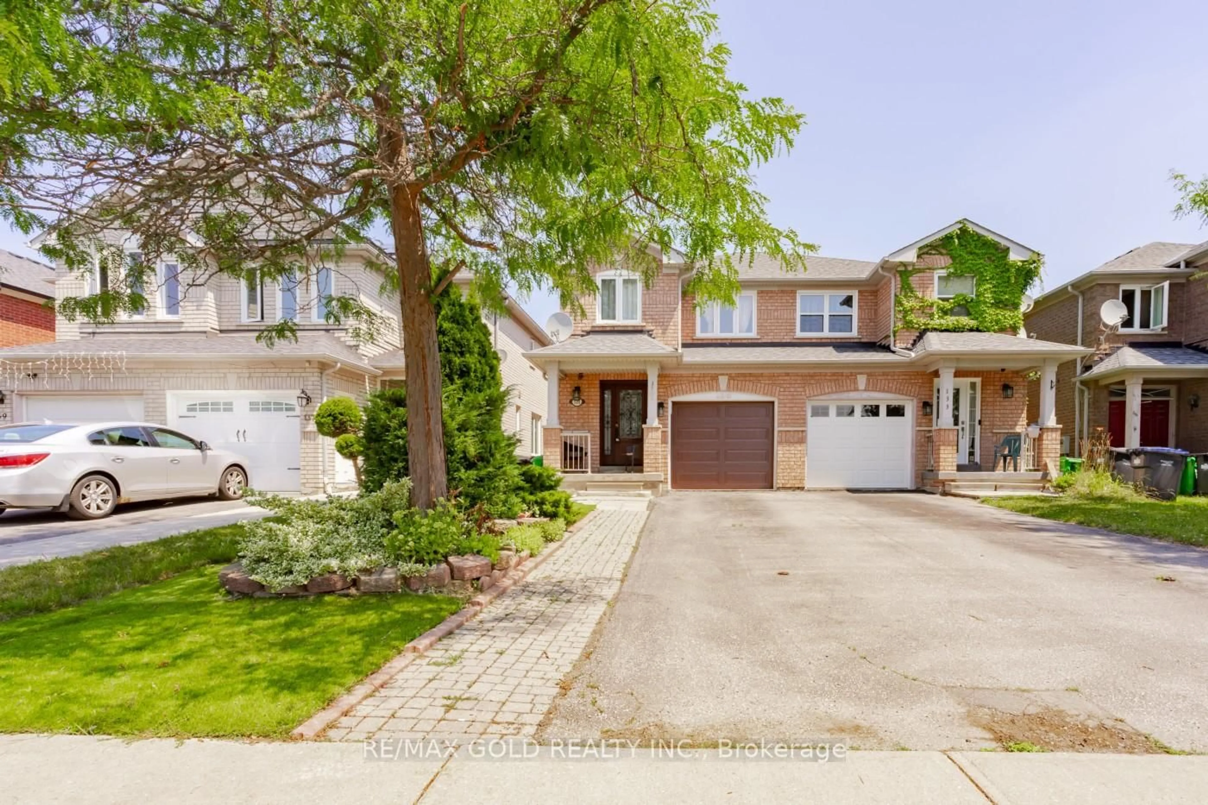 Home with brick exterior material, street for 135 Morningmist St, Brampton Ontario L6R 2B6