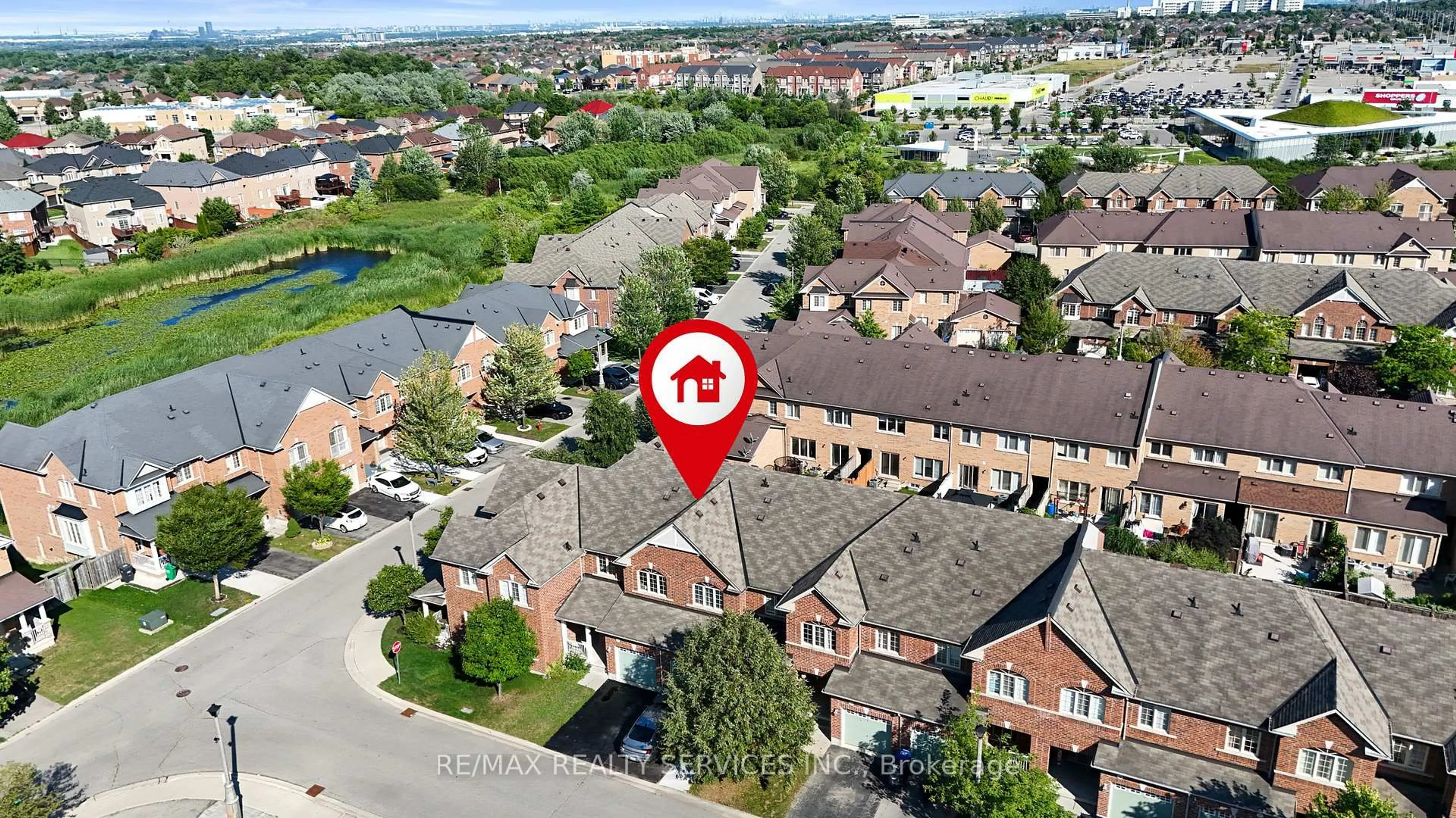 A pic from outside/outdoor area/front of a property/back of a property/a pic from drone, street for 47 Bellhaven Cres, Brampton Ontario L6R 0W6