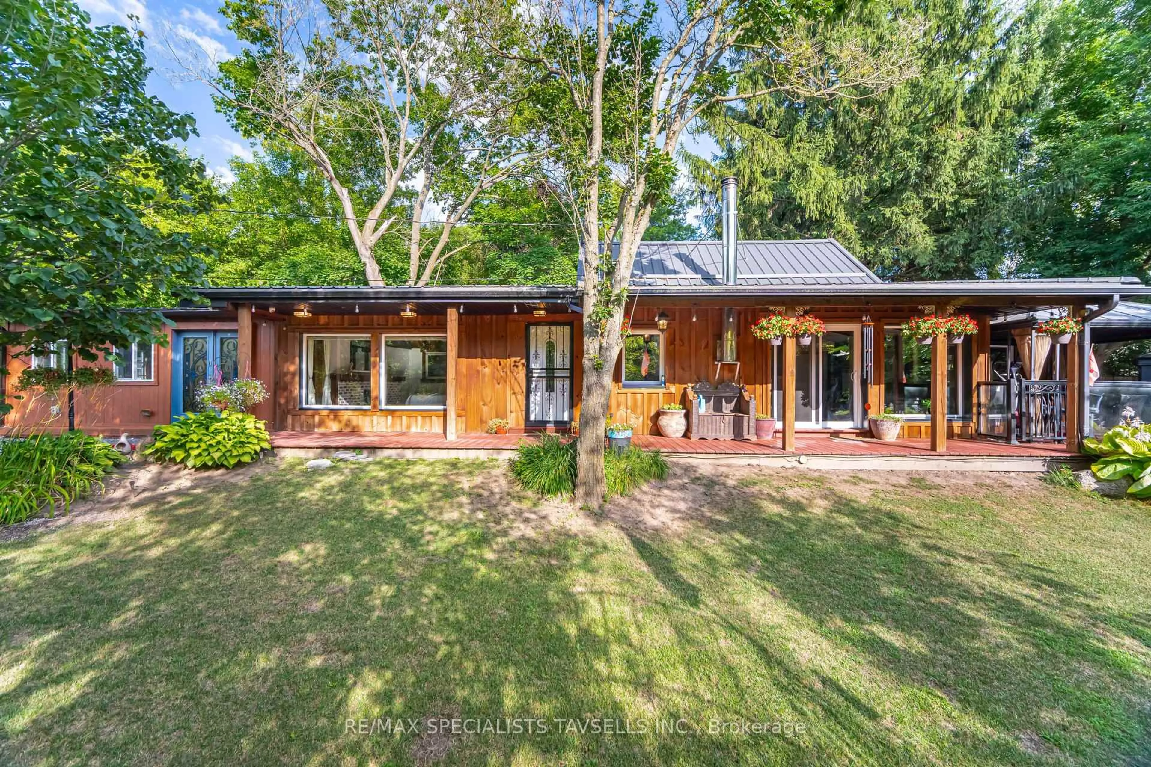 Home with brick exterior material, street for 15472 Mclaughlin Rd, Caledon Ontario L7C 1J5