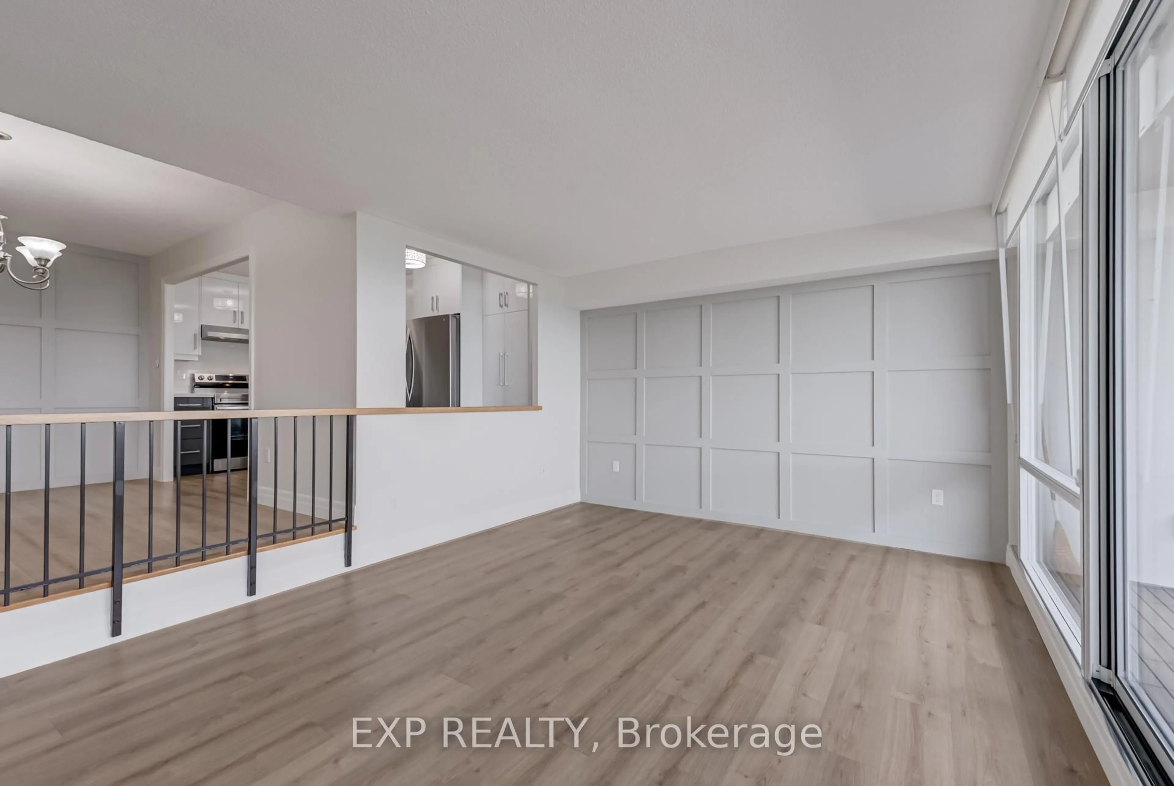 A pic of a room for 270 Scarlett Rd #1812, Toronto Ontario M6N 4X7