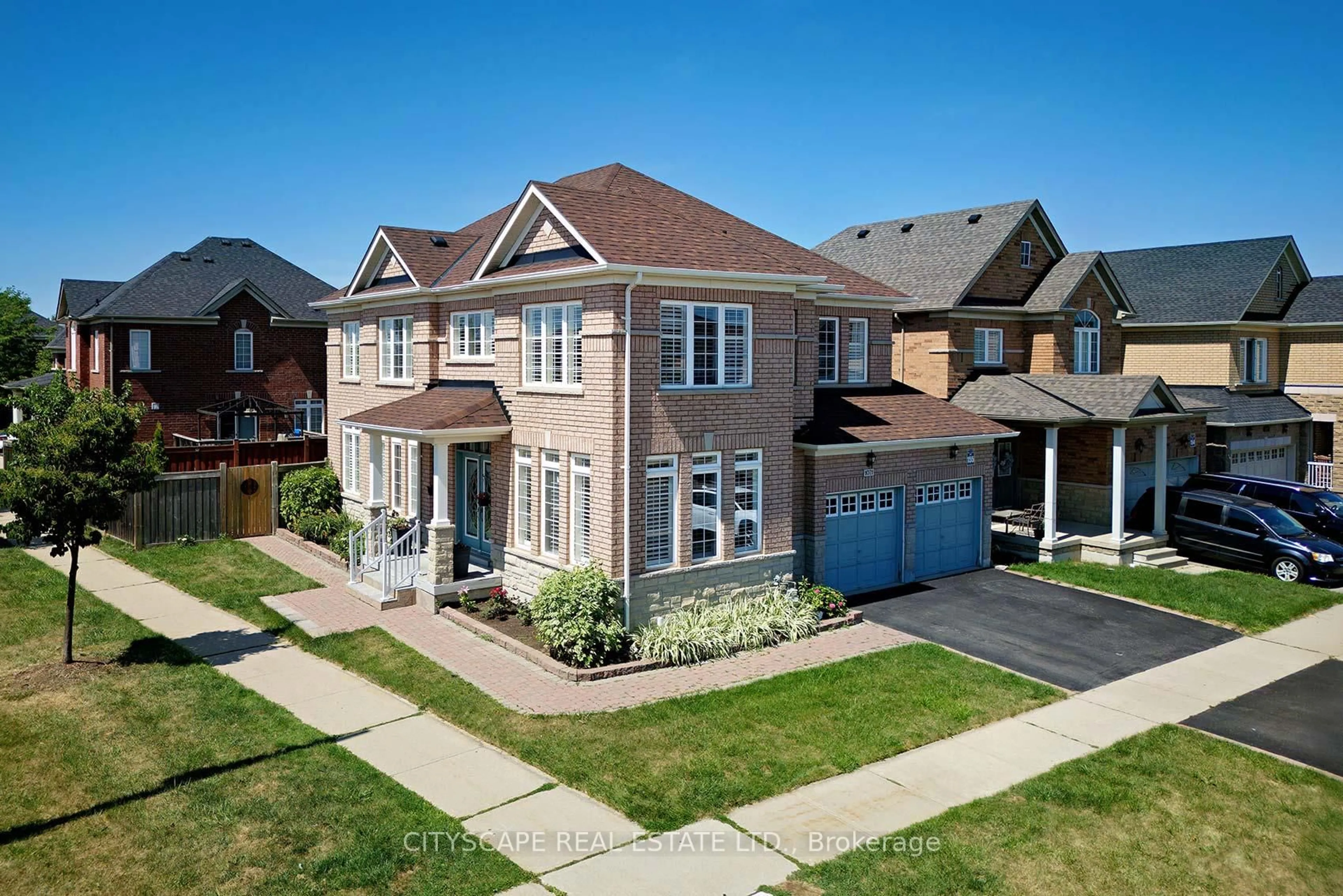 Home with brick exterior material, street for 1071 Tupper Dr, Milton Ontario L9T 0A8