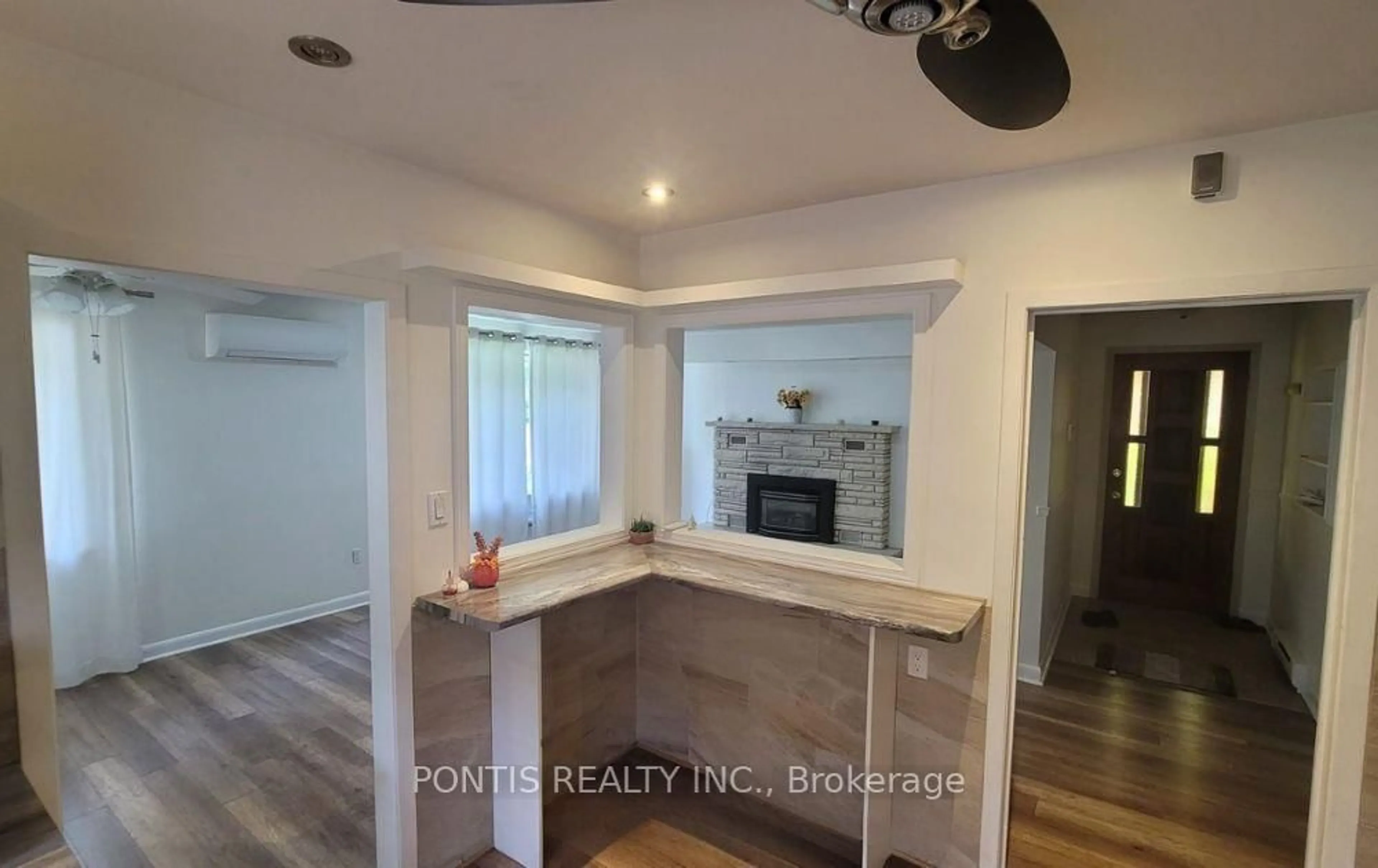 Open concept kitchen, unknown for 83 DENISON Ave, Brampton Ontario L6X 1E9