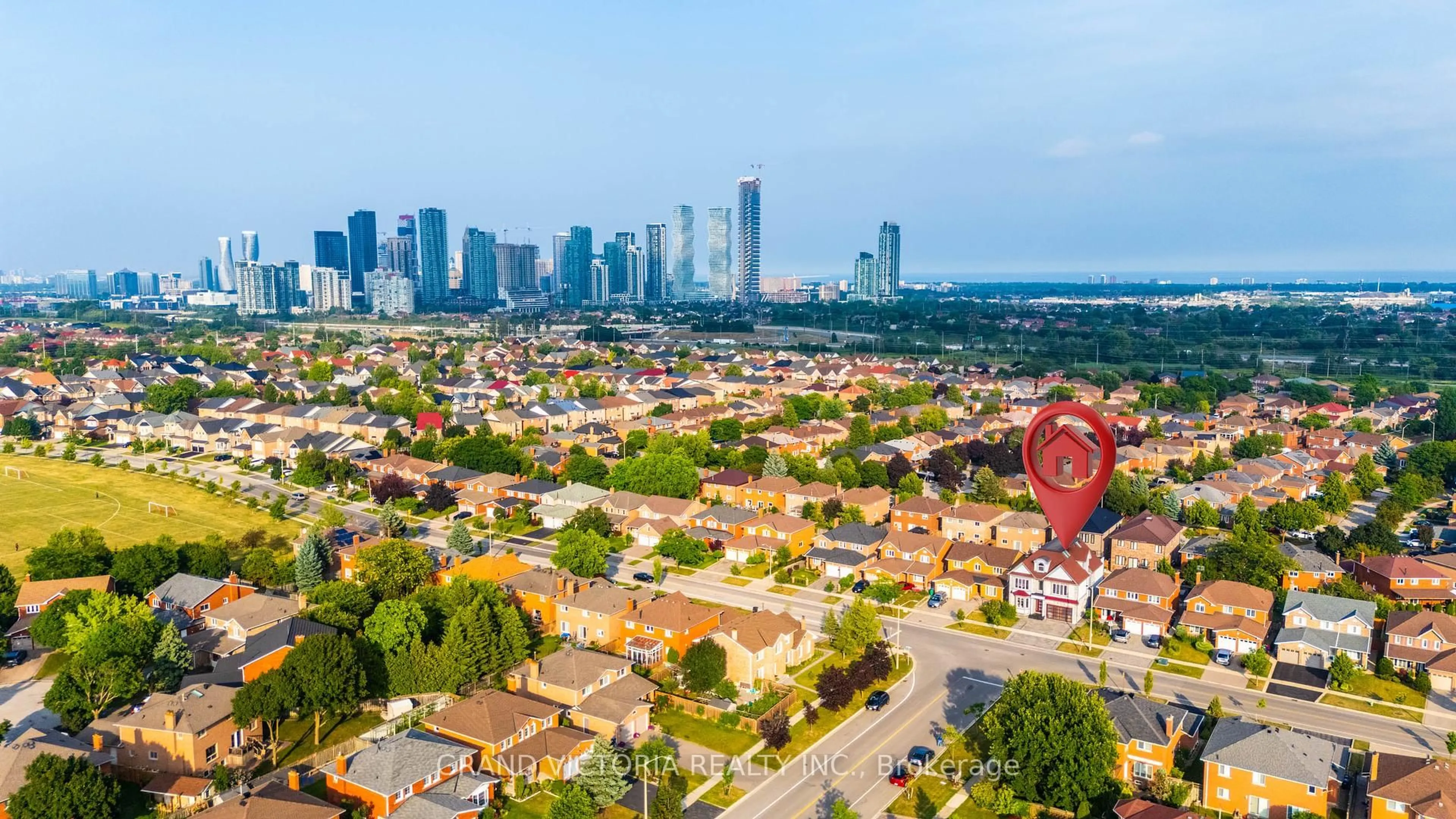 A pic from outside/outdoor area/front of a property/back of a property/a pic from drone, city buildings view from balcony for 898 White Clover Way, Mississauga Ontario L5V 1C7