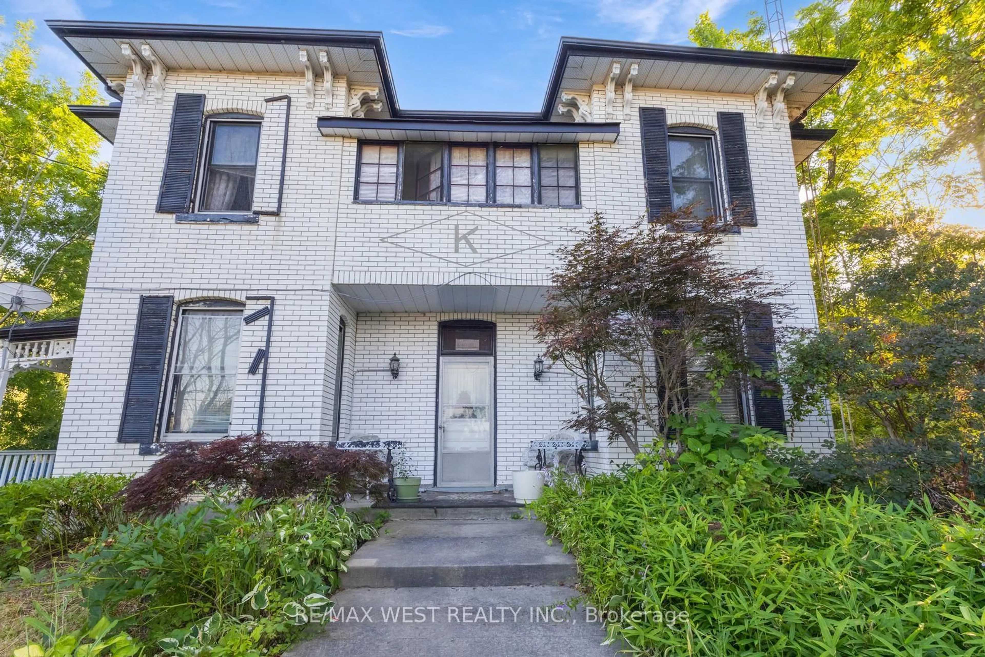 Unknown for 16086 Hurontario St, Caledon Ontario L7C 2C5