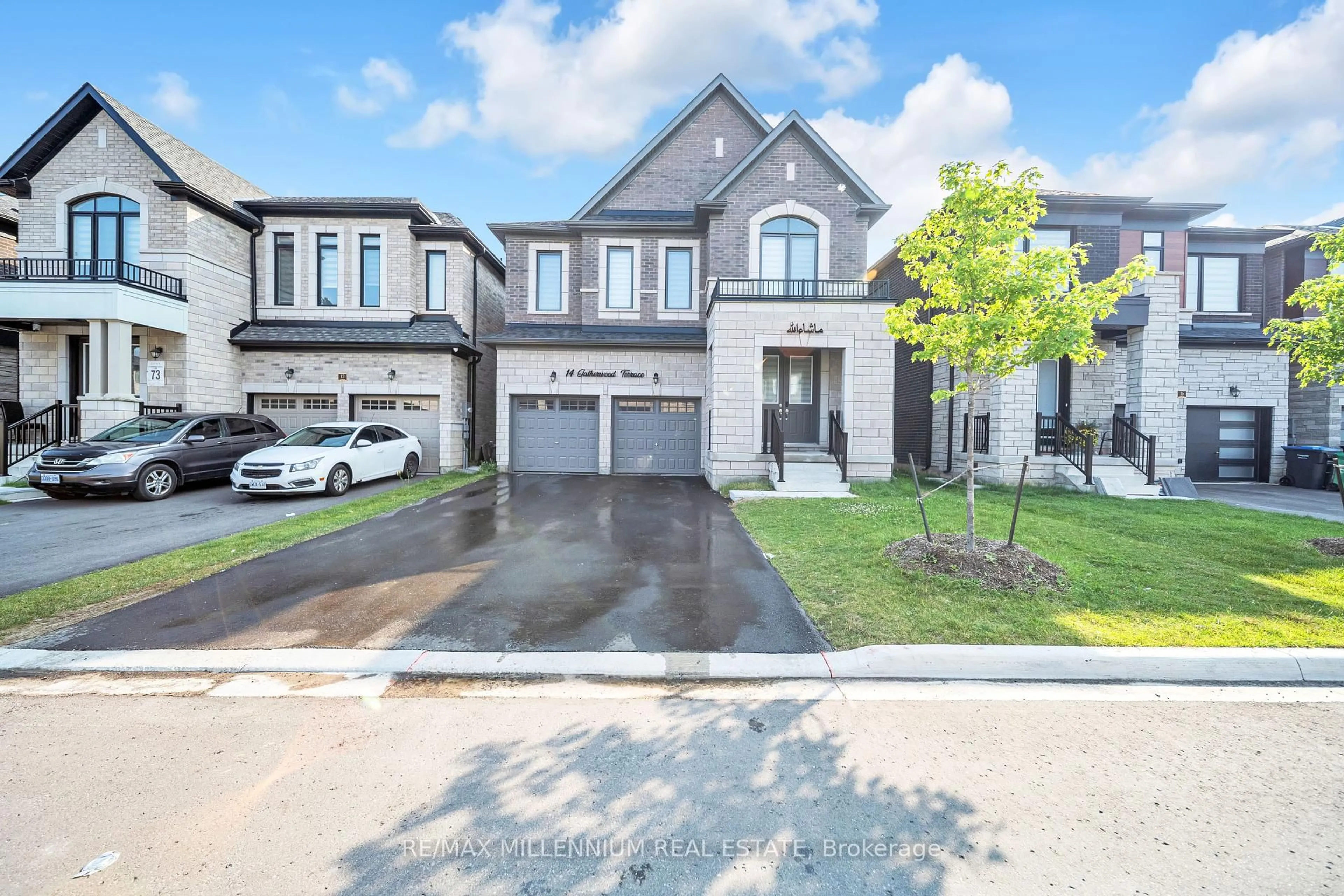 Home with brick exterior material, street for 14 Gatherwood Terr, Caledon Ontario L7C 1Z9