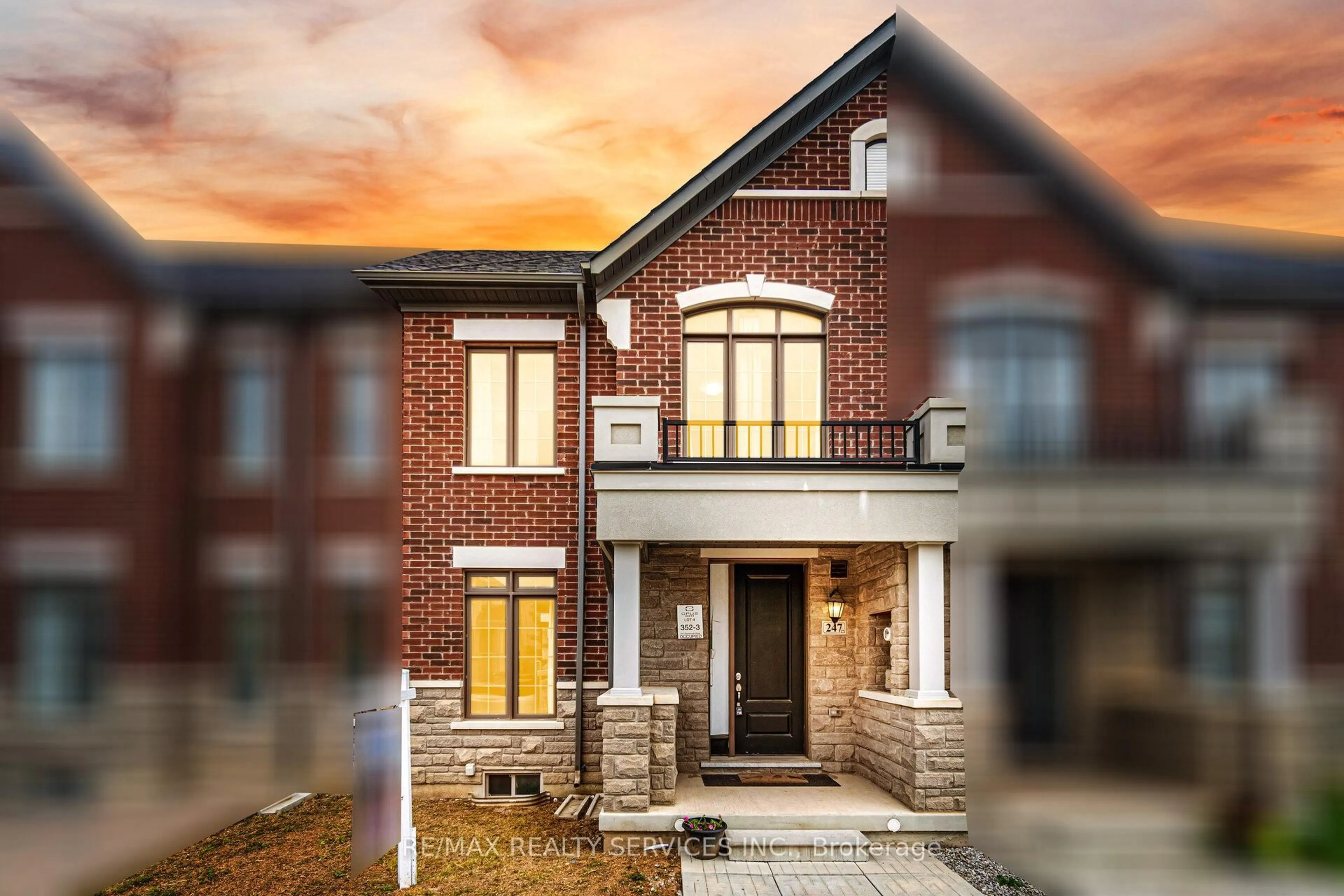 Home with brick exterior material, building for 247 Clockwork Dr, Brampton Ontario L7A 5C7