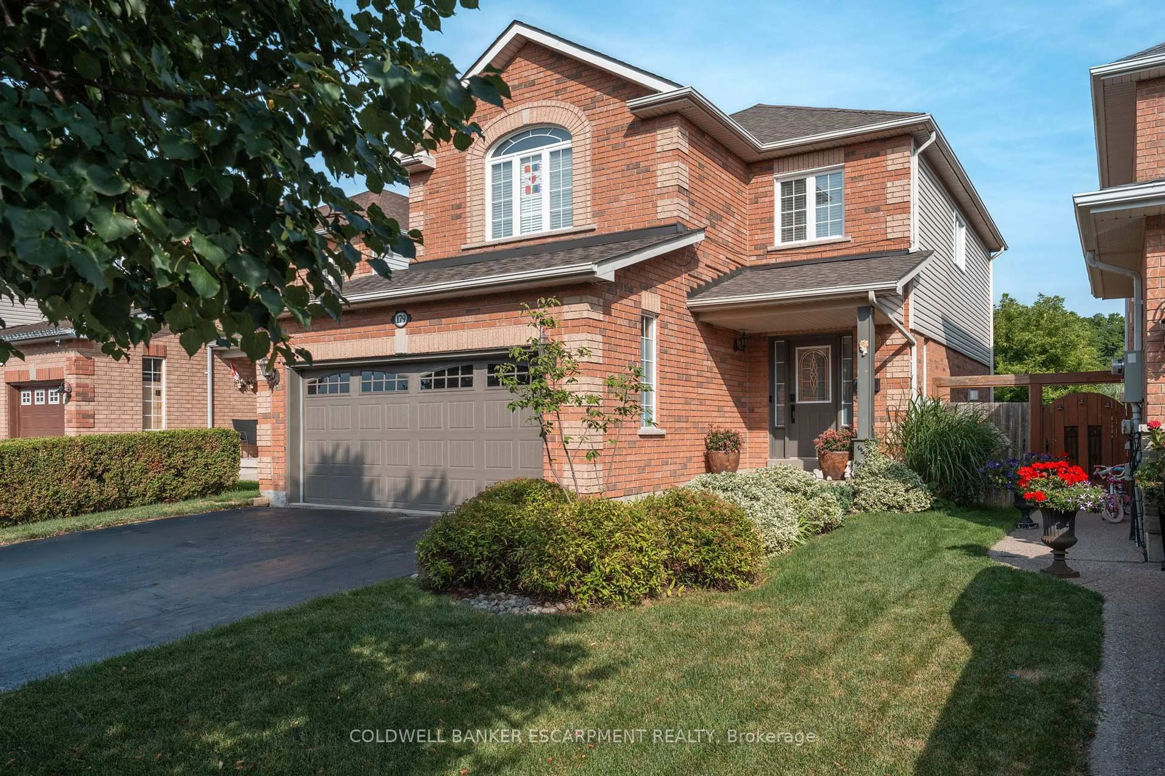 Home with brick exterior material, street for 179 Acton Blvd, Halton Hills Ontario L7J 2Y4