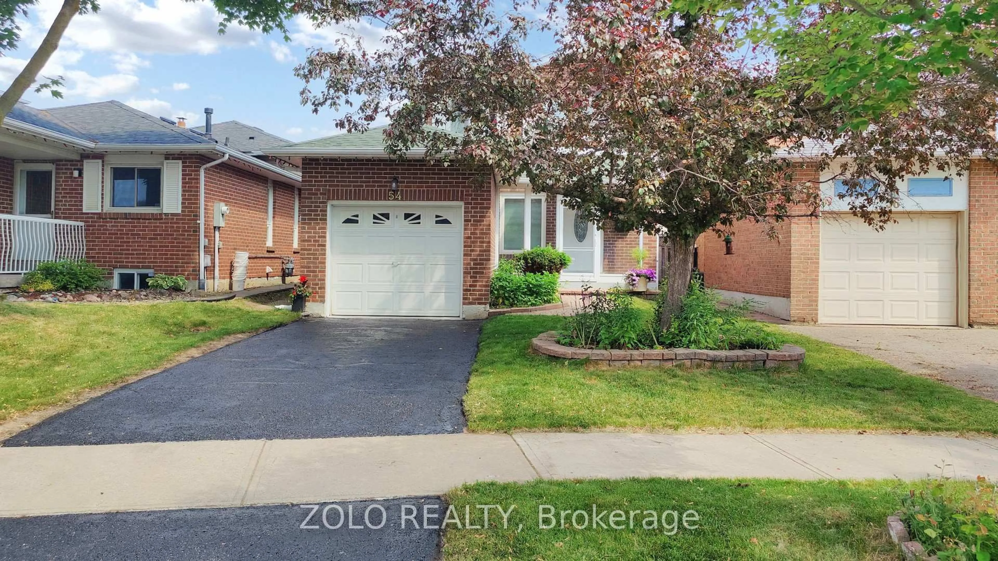 Home with brick exterior material, street for 54 Luminous Crt, Brampton Ontario L6Z 2B3