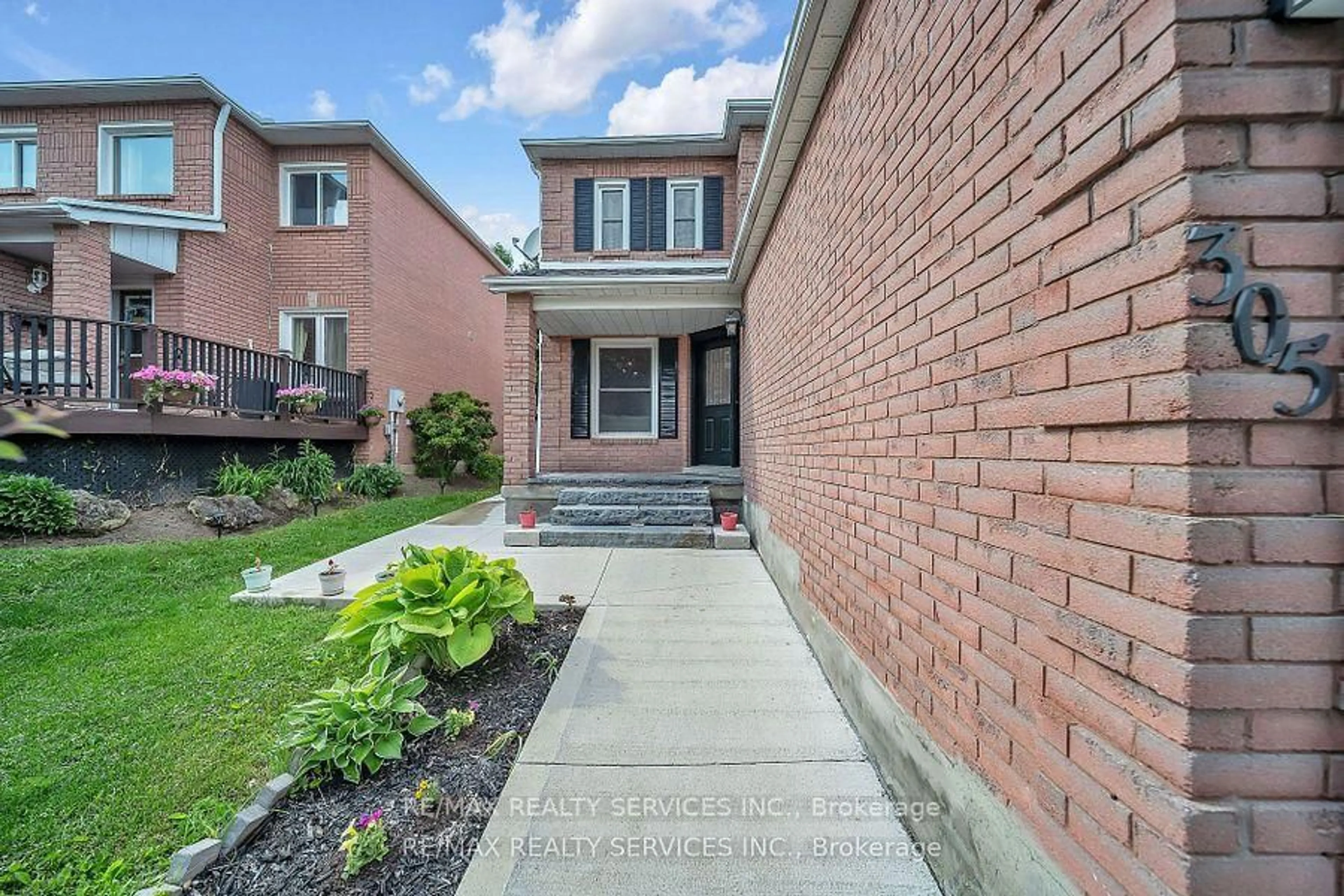 Home with brick exterior material, street for 305 Faith Dr, Orangeville Ontario L9W 4P8