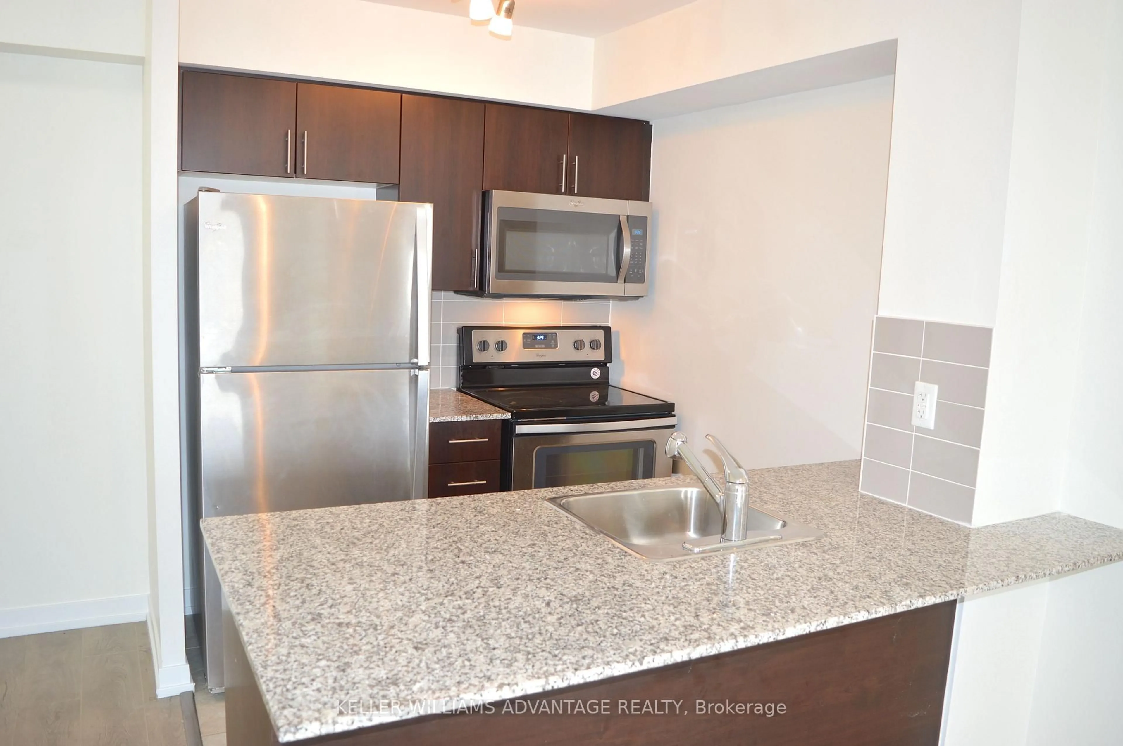 Standard kitchen, unknown for 1420 Dupont St #1408, Toronto Ontario M6H 4J8