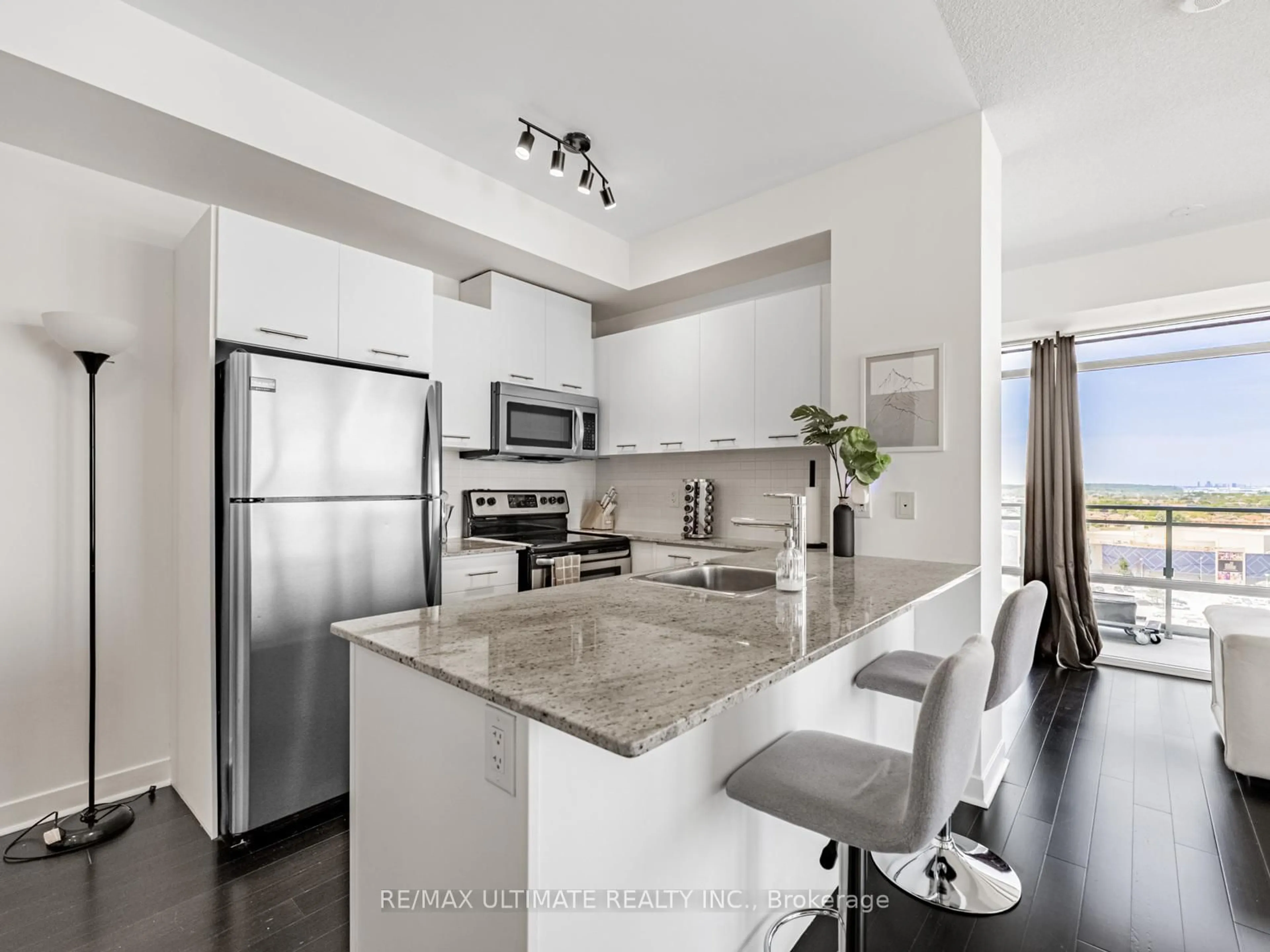 Open concept kitchen, unknown for 360 Square One Dr #1211, Mississauga Ontario L5B 0G7
