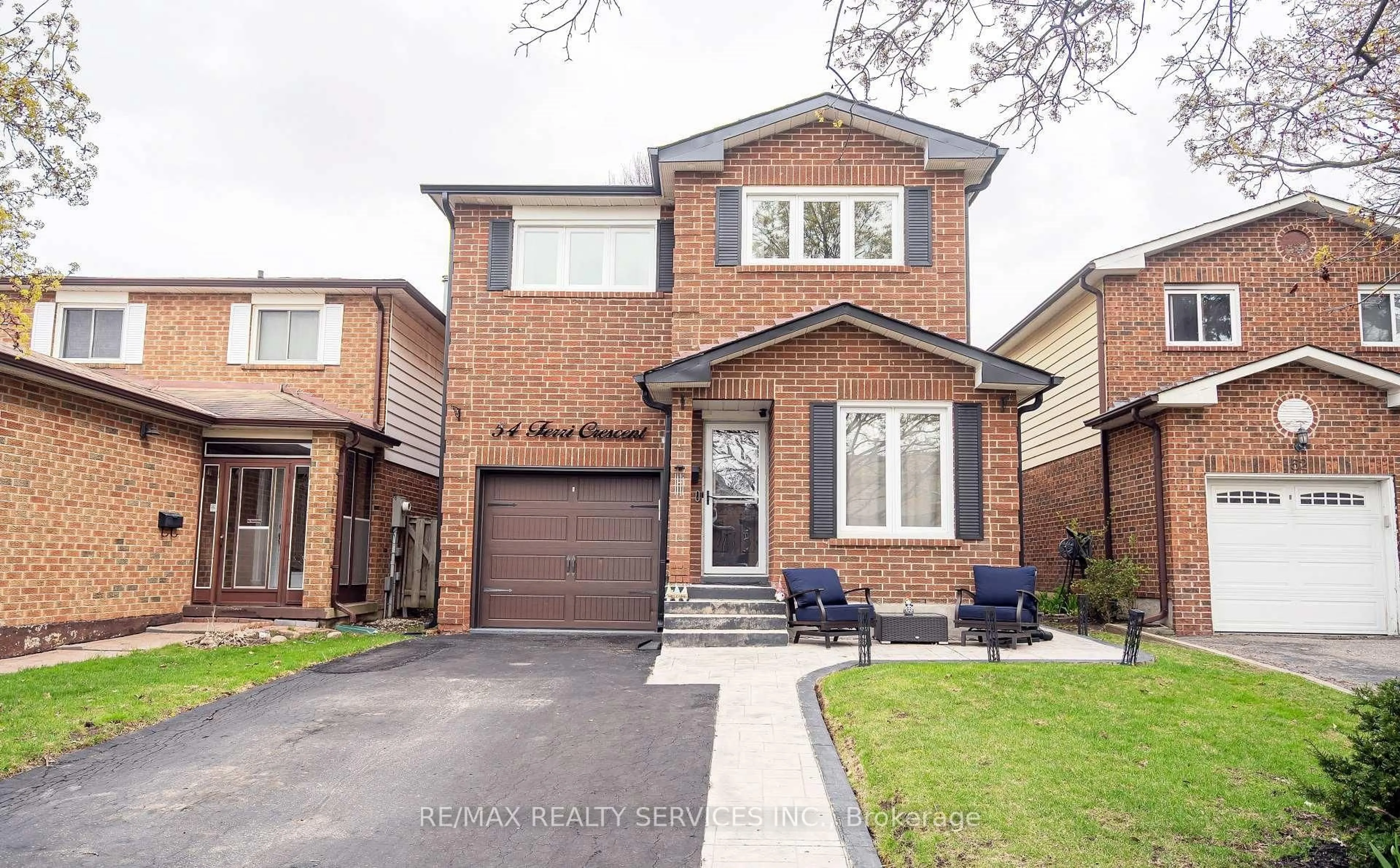 Home with brick exterior material, street for 54 Ferri Cres, Brampton Ontario L6Z 1R9