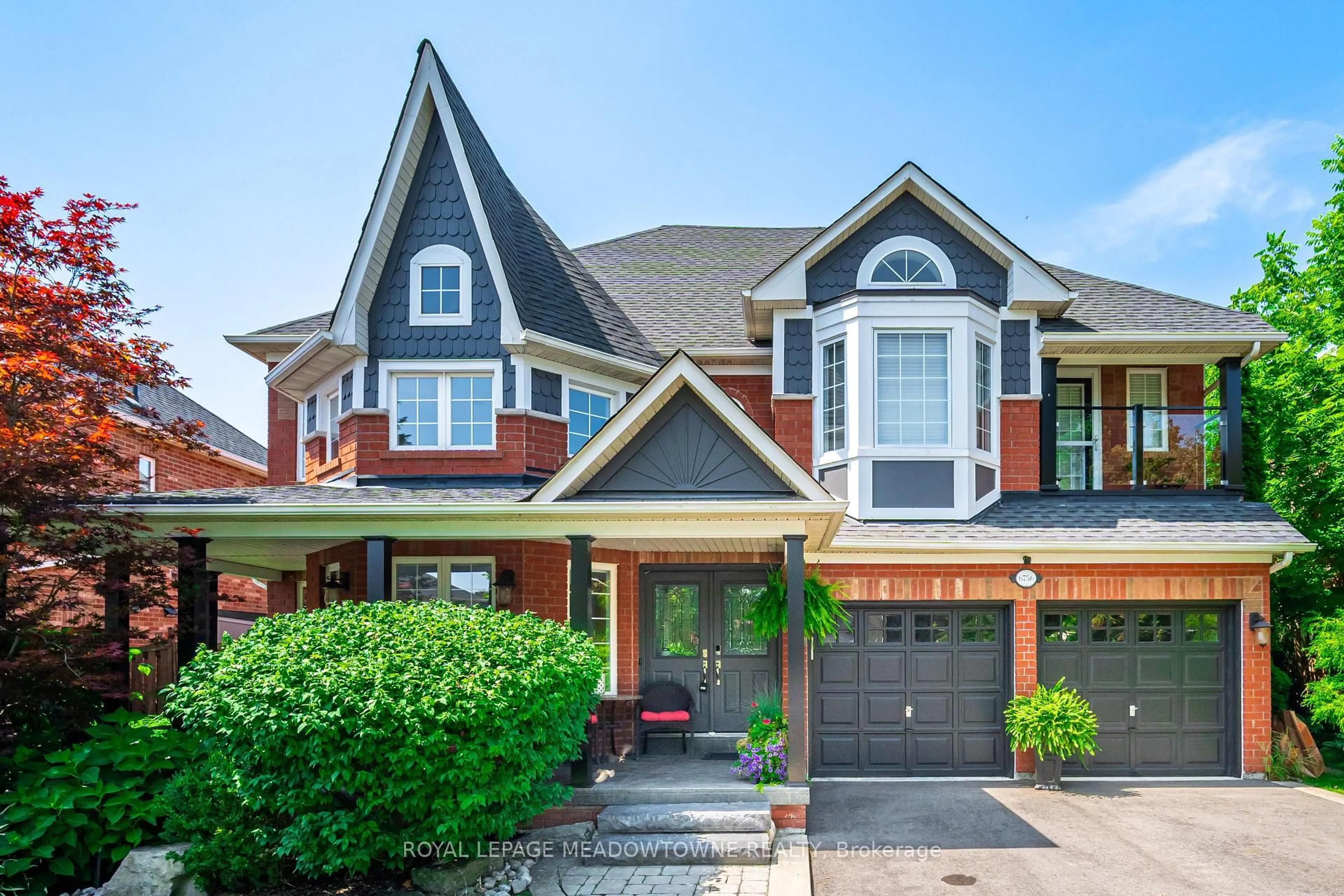 Home with brick exterior material, street for 6756 Early Settler Row, Mississauga Ontario L5W 1J3