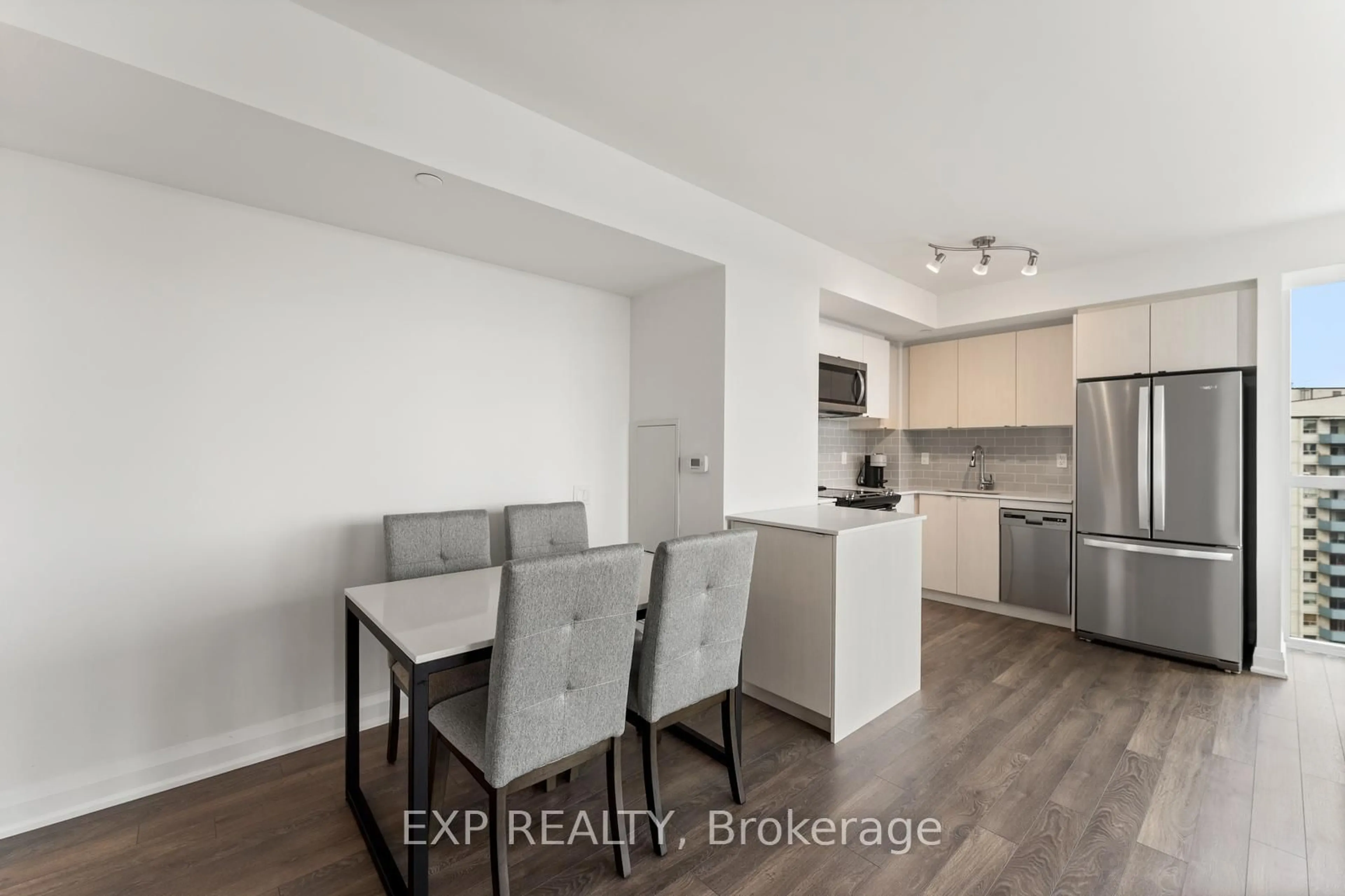 Unknown for 1461 Lawrence Ave #1205, Toronto Ontario M6L 0A6